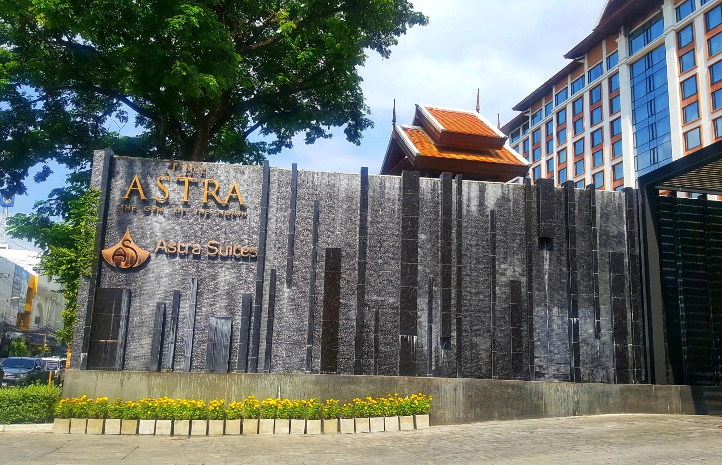 Astra Suites Night Bazaar