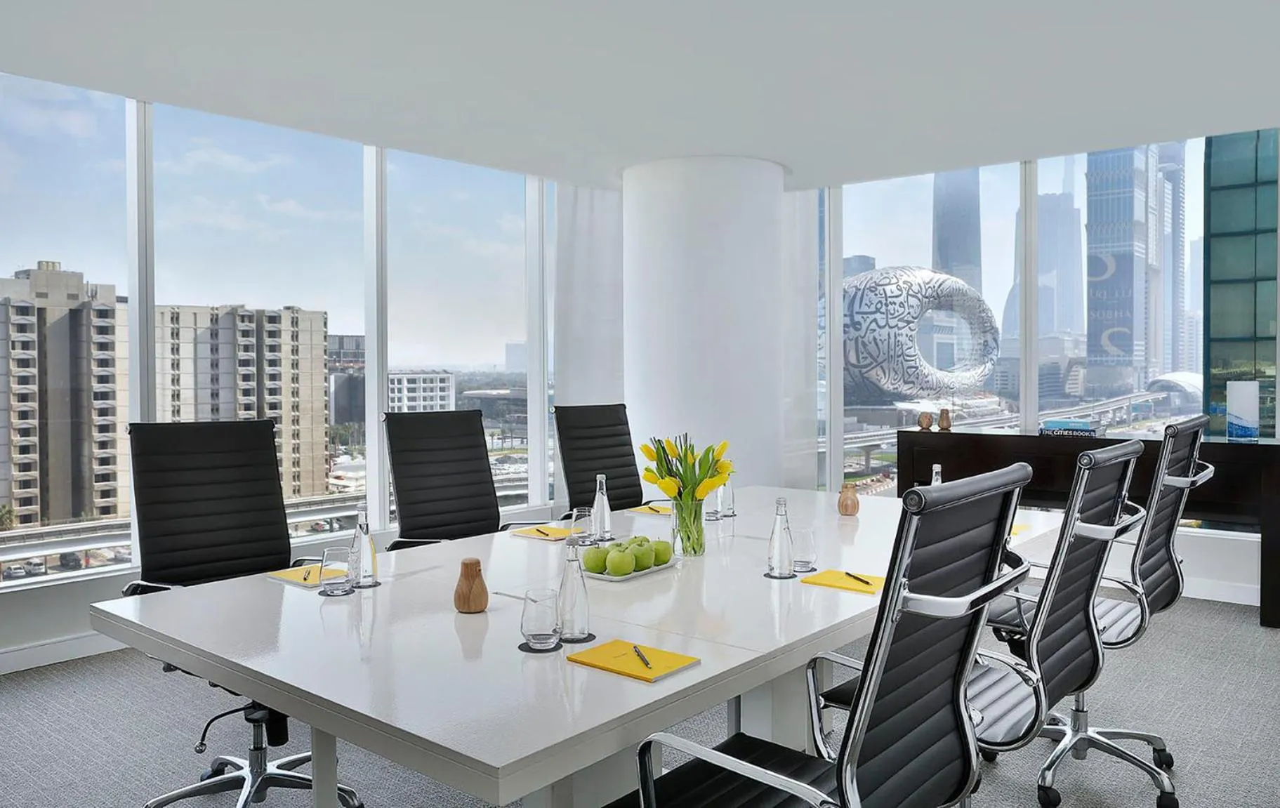 Meeting/conference room in voco Dubai by IHG