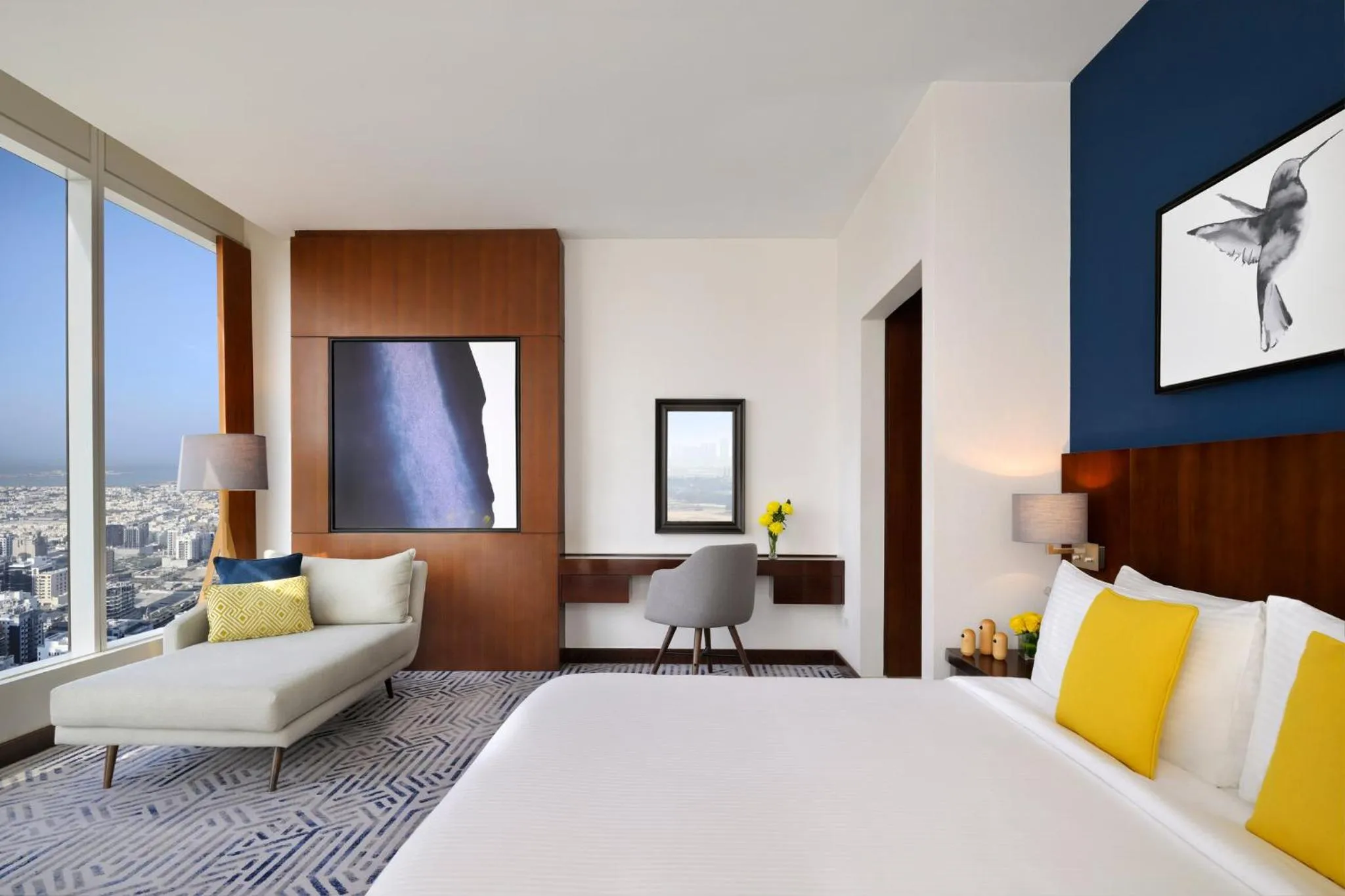 Photo of the whole room, Bed in voco Dubai by IHG
