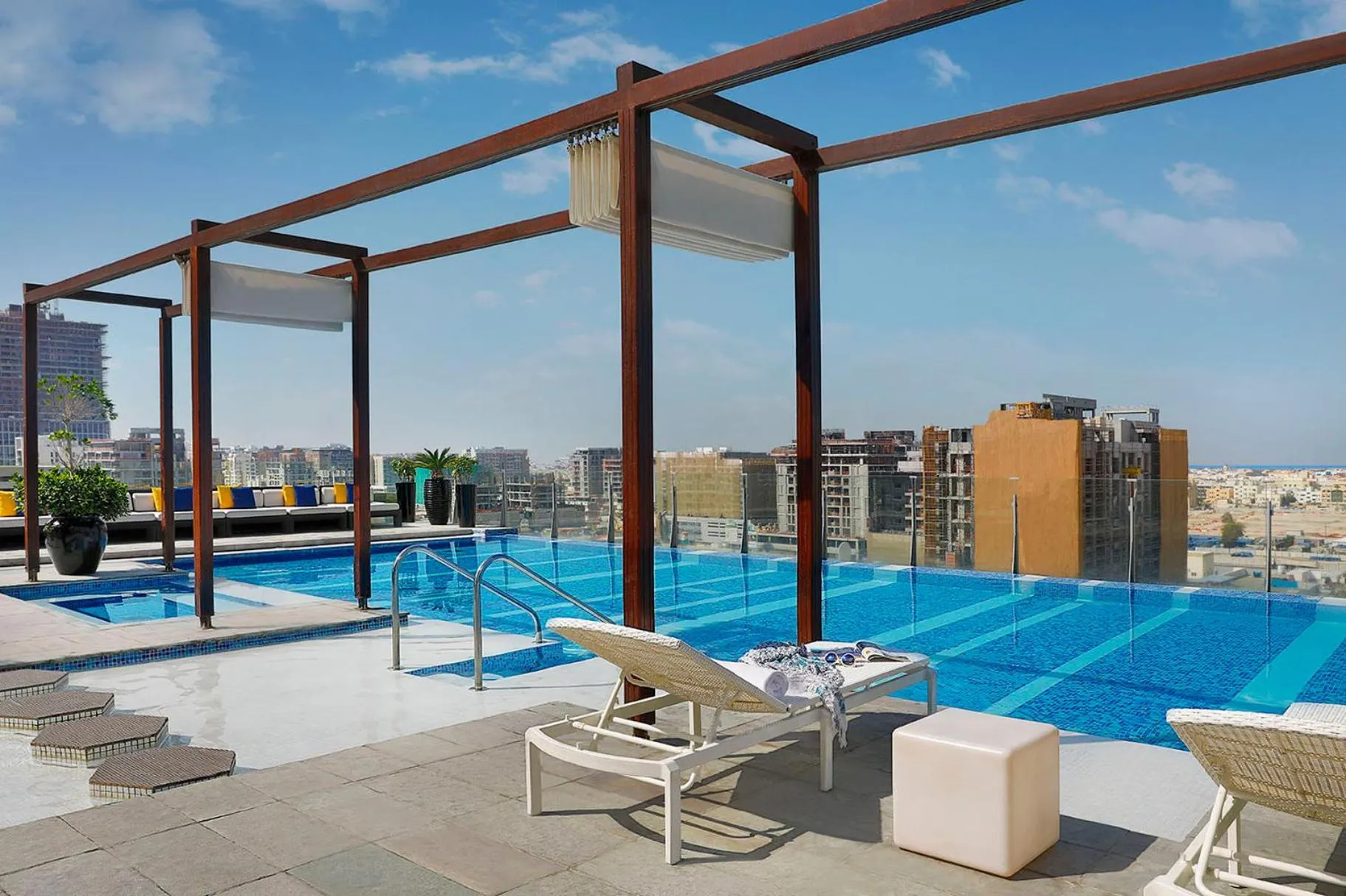 Swimming pool in voco Dubai by IHG