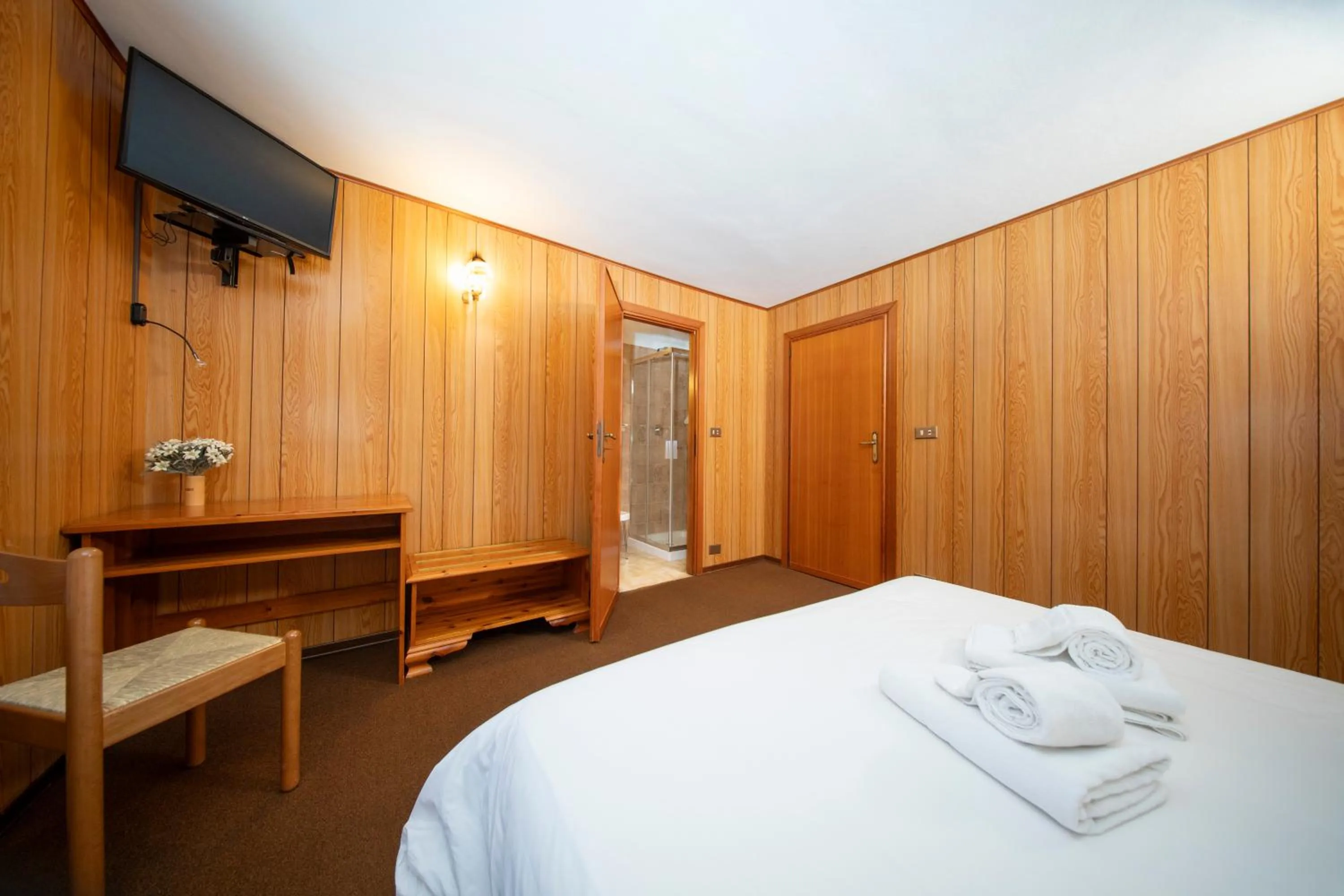 Bed in Locanda del Lysjoch