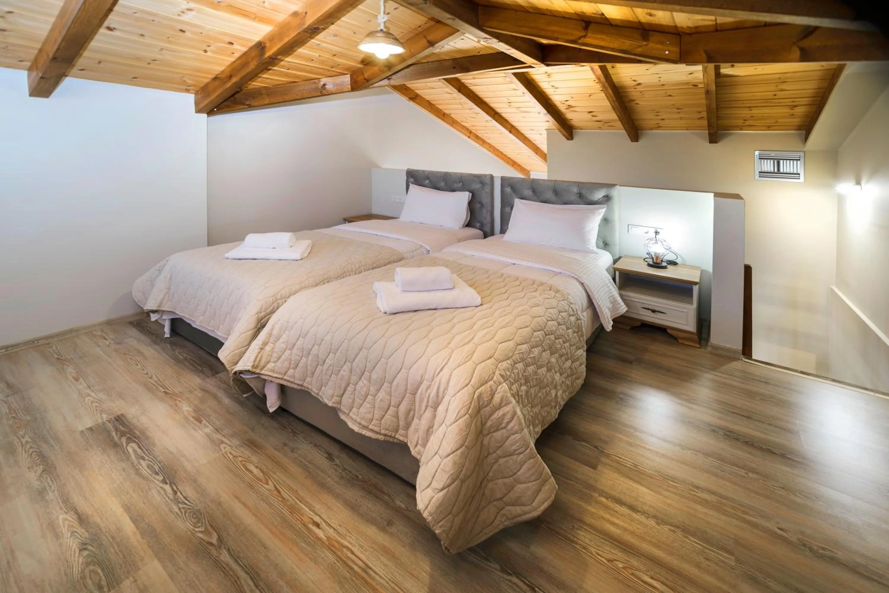 Photo of the whole room, Bed in Anthidon Nature Estate & Farm