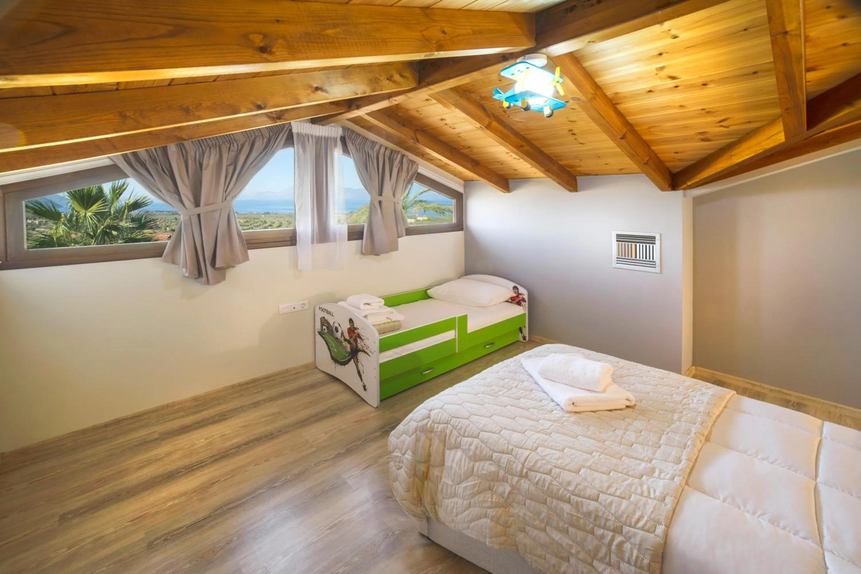 Photo of the whole room, Bed in Anthidon Nature Estate & Farm