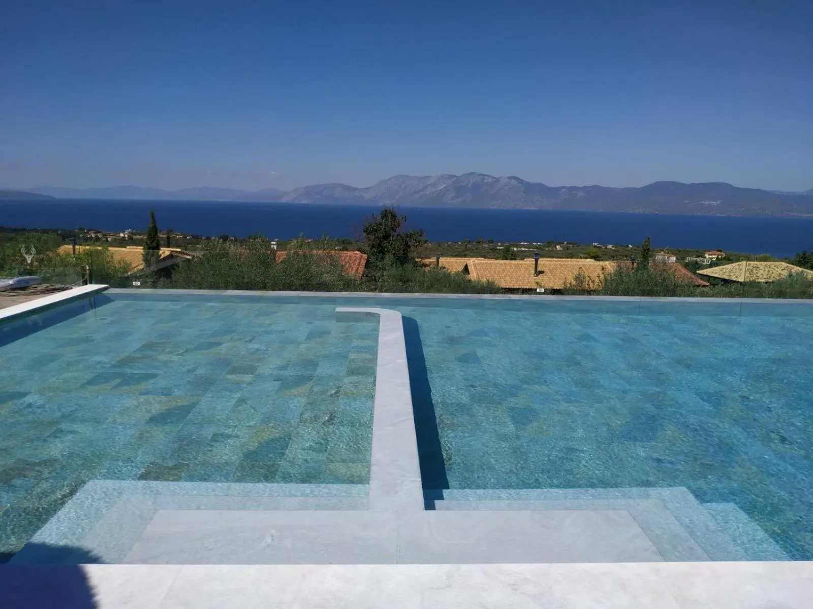 Swimming pool in Anthidon Nature Estate & Farm