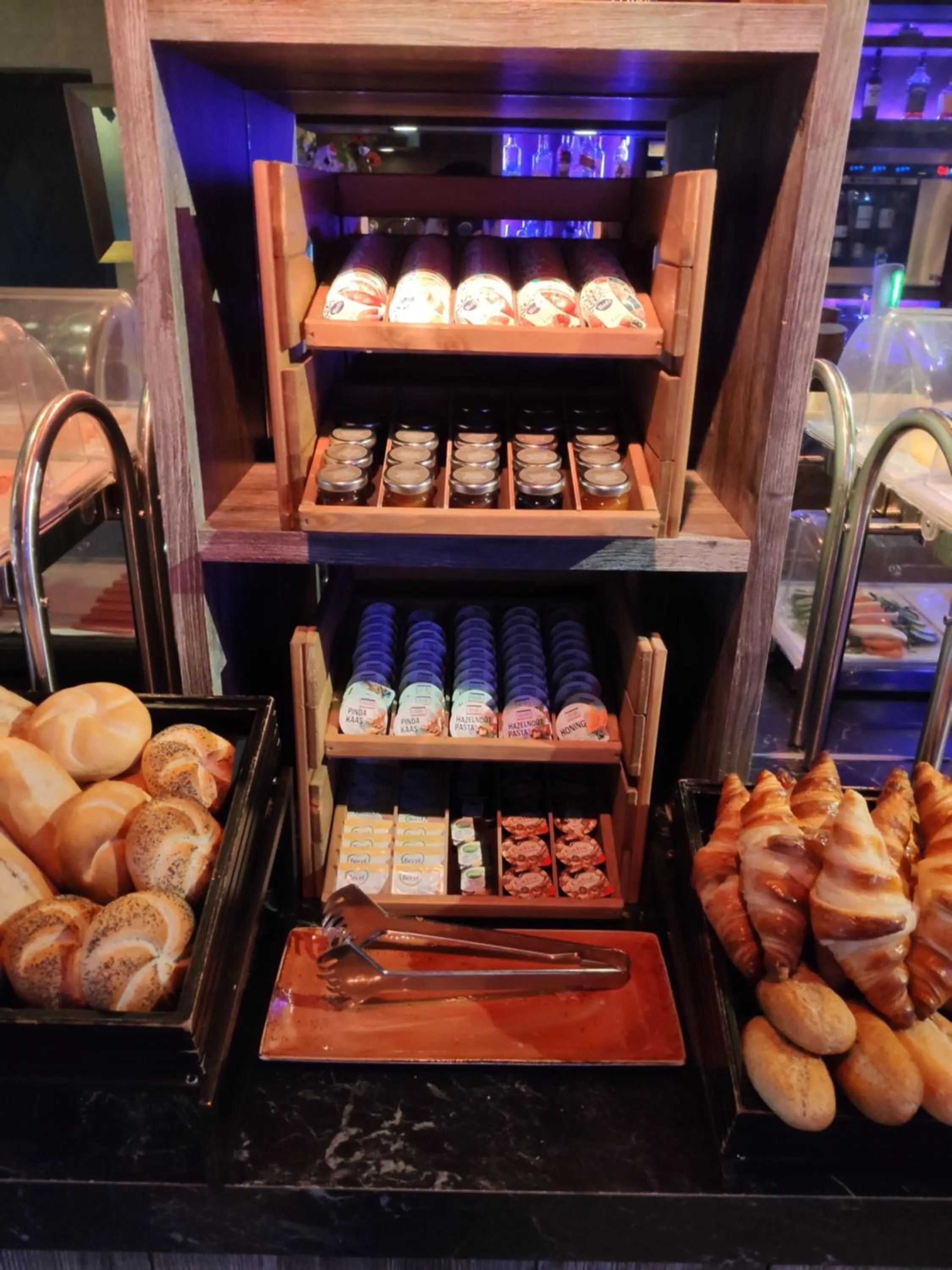 Breakfast in Hotel Sebastians