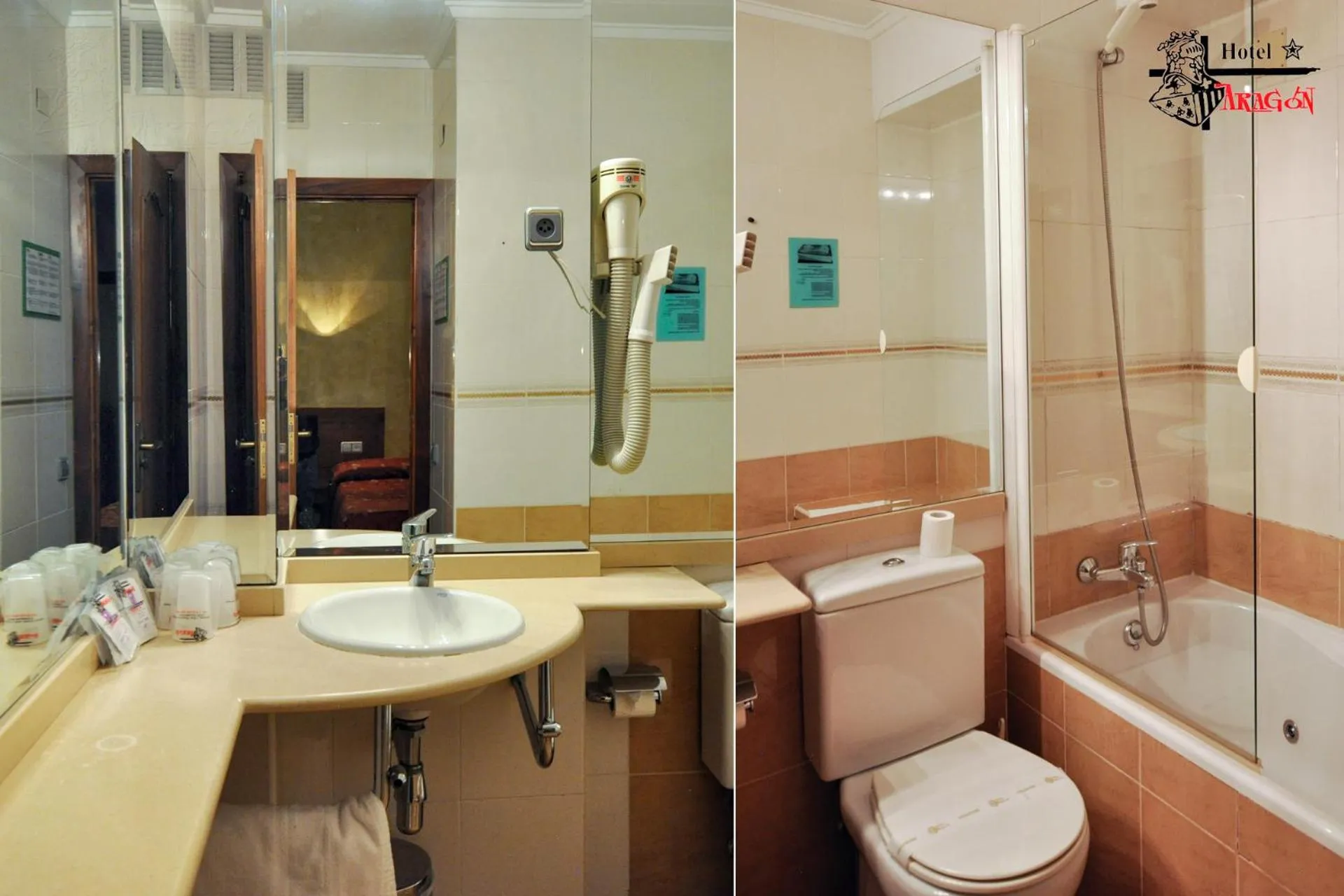 Bed in Hotel Aragón