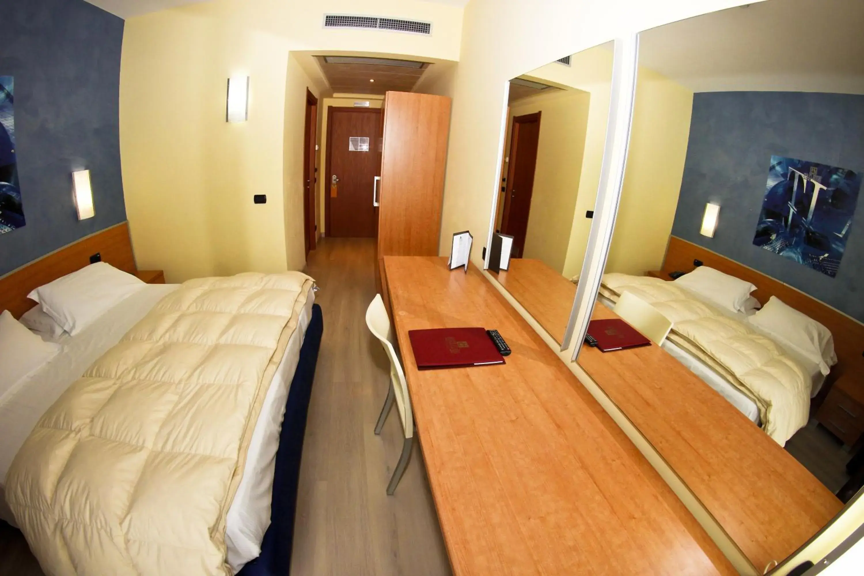 Superior King Room - single occupancy in Best Western Hotel Class Lamezia Superior King Room - single occupancy in Best Western Hotel Class Lamezia