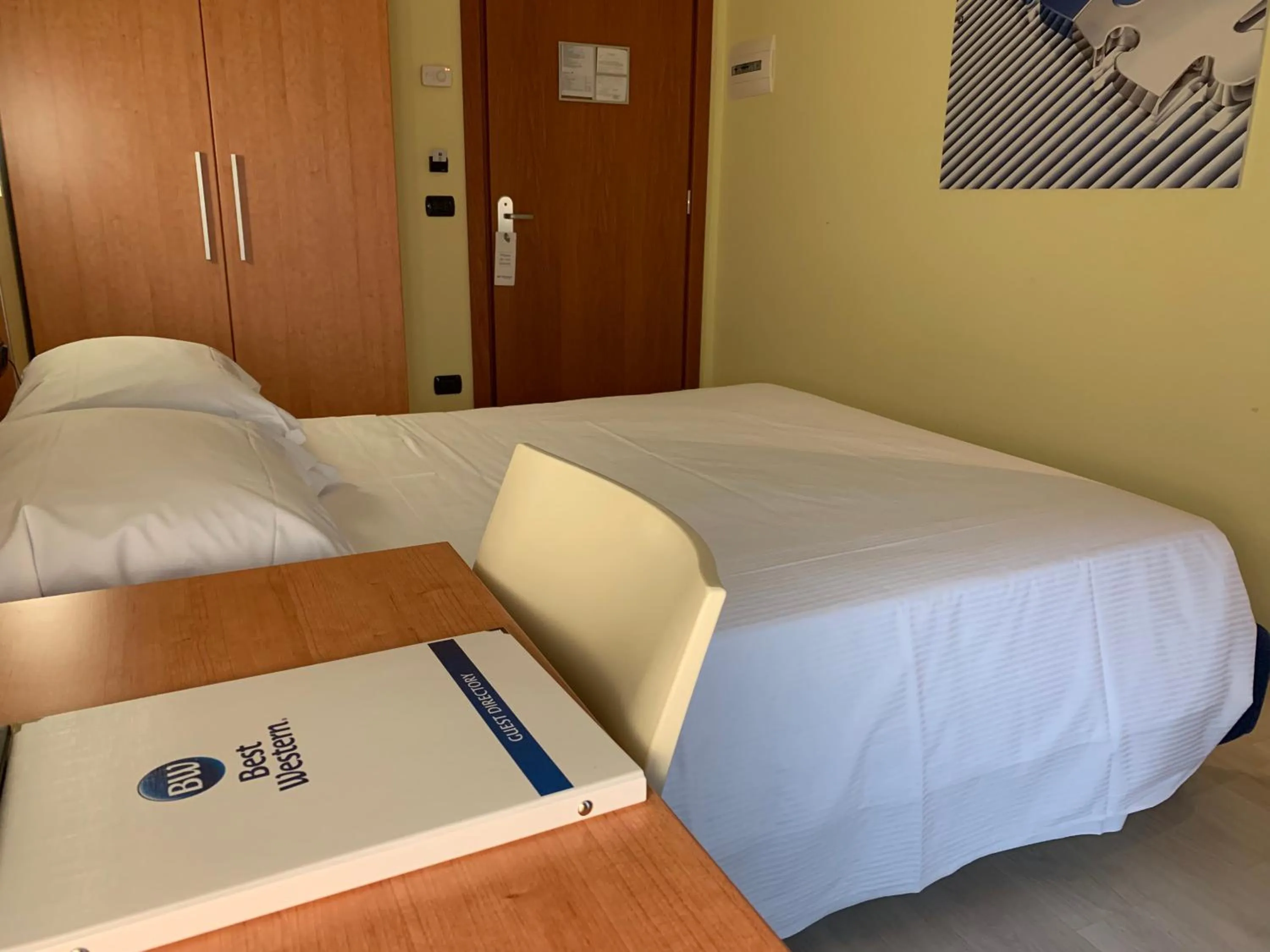 Bedroom, Bed in Best Western Hotel Class Lamezia