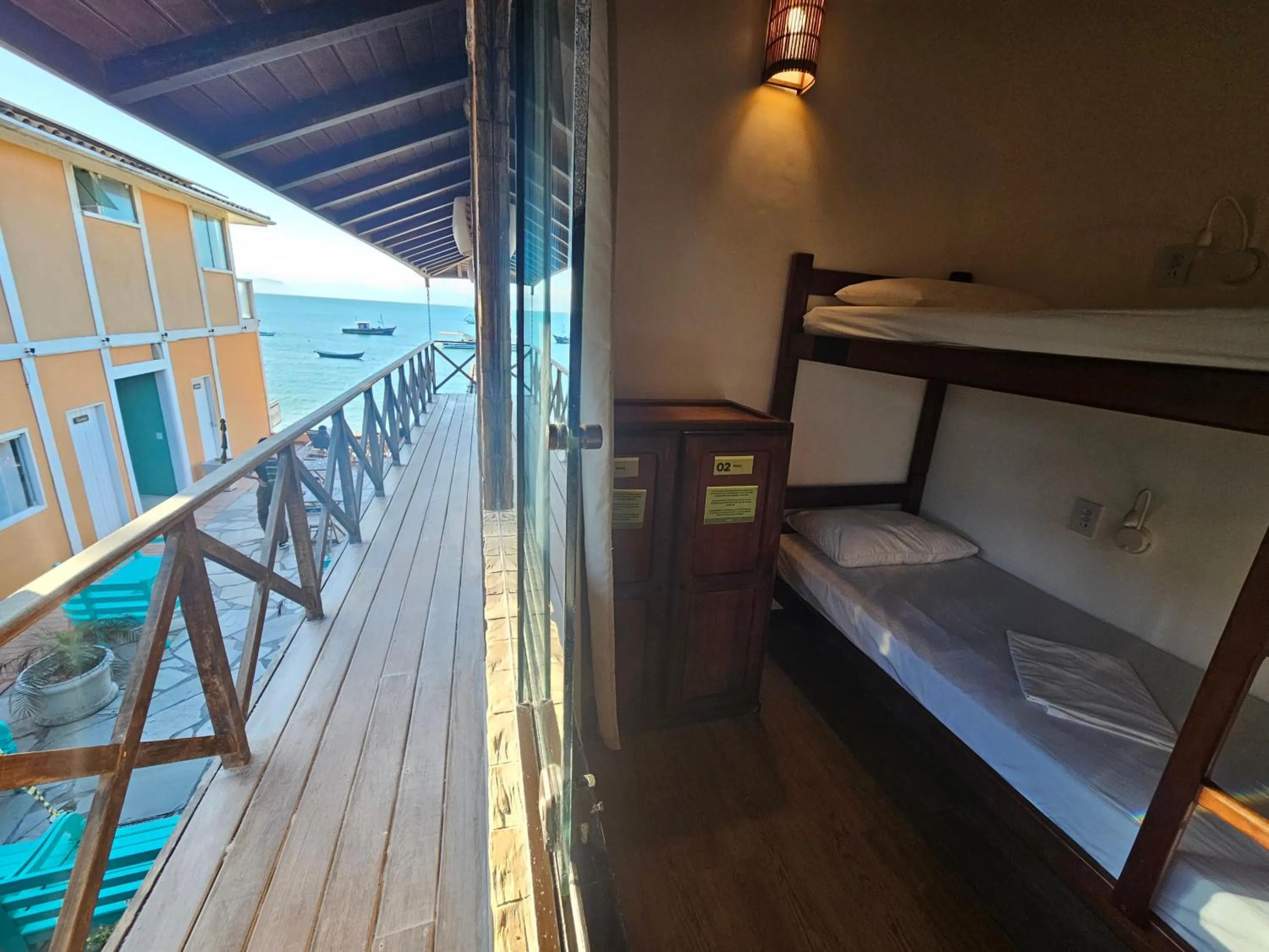 Bed in Bamboo Búzios Hostel