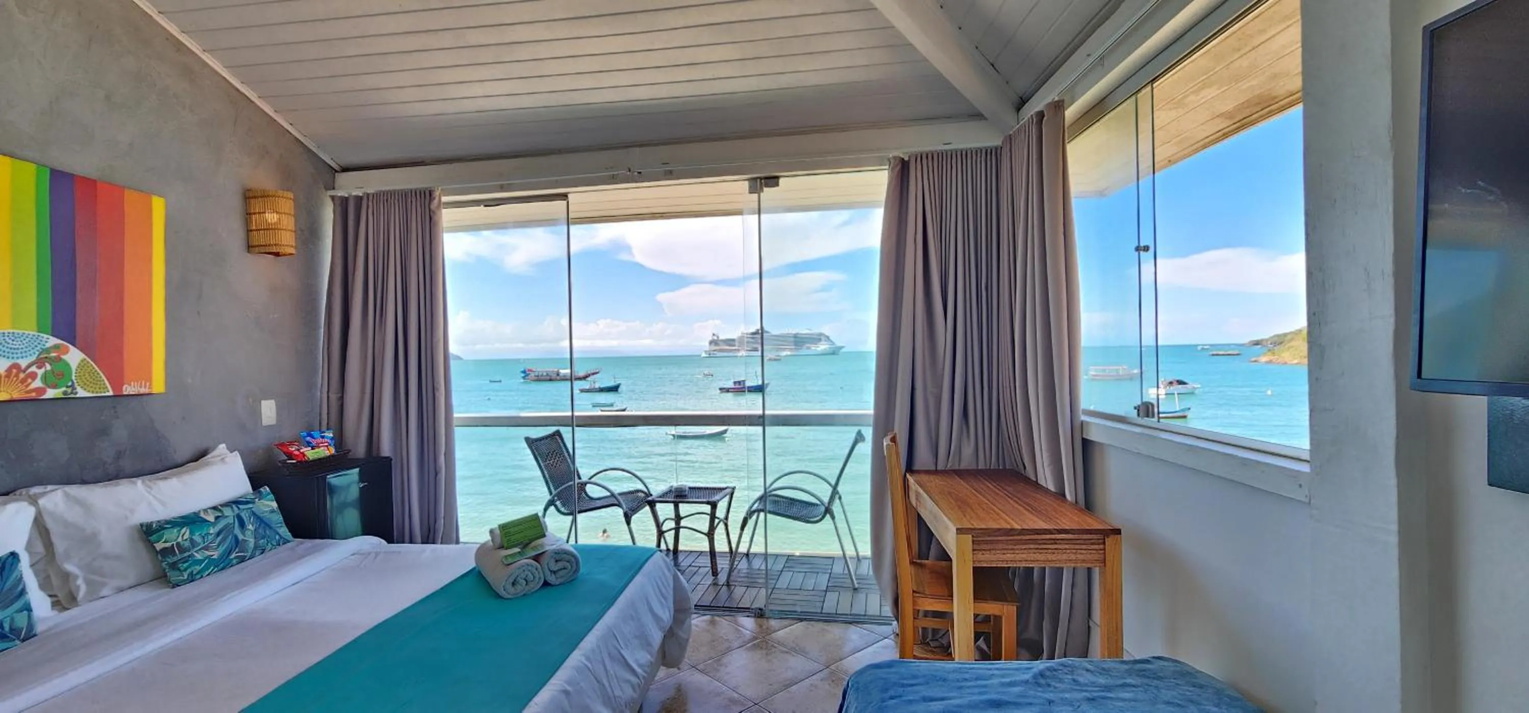 Bed in Bamboo Búzios Hostel