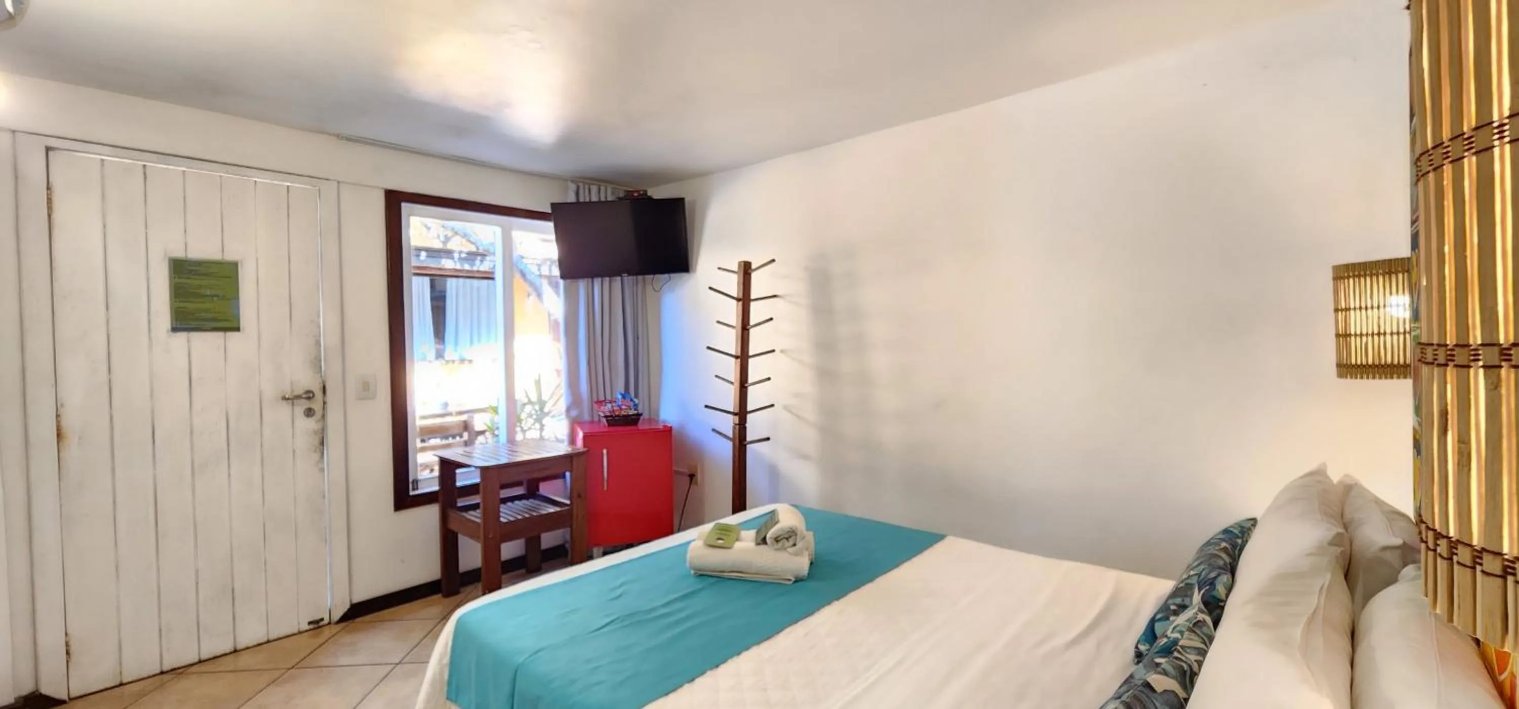 Bed in Bamboo Búzios Hostel