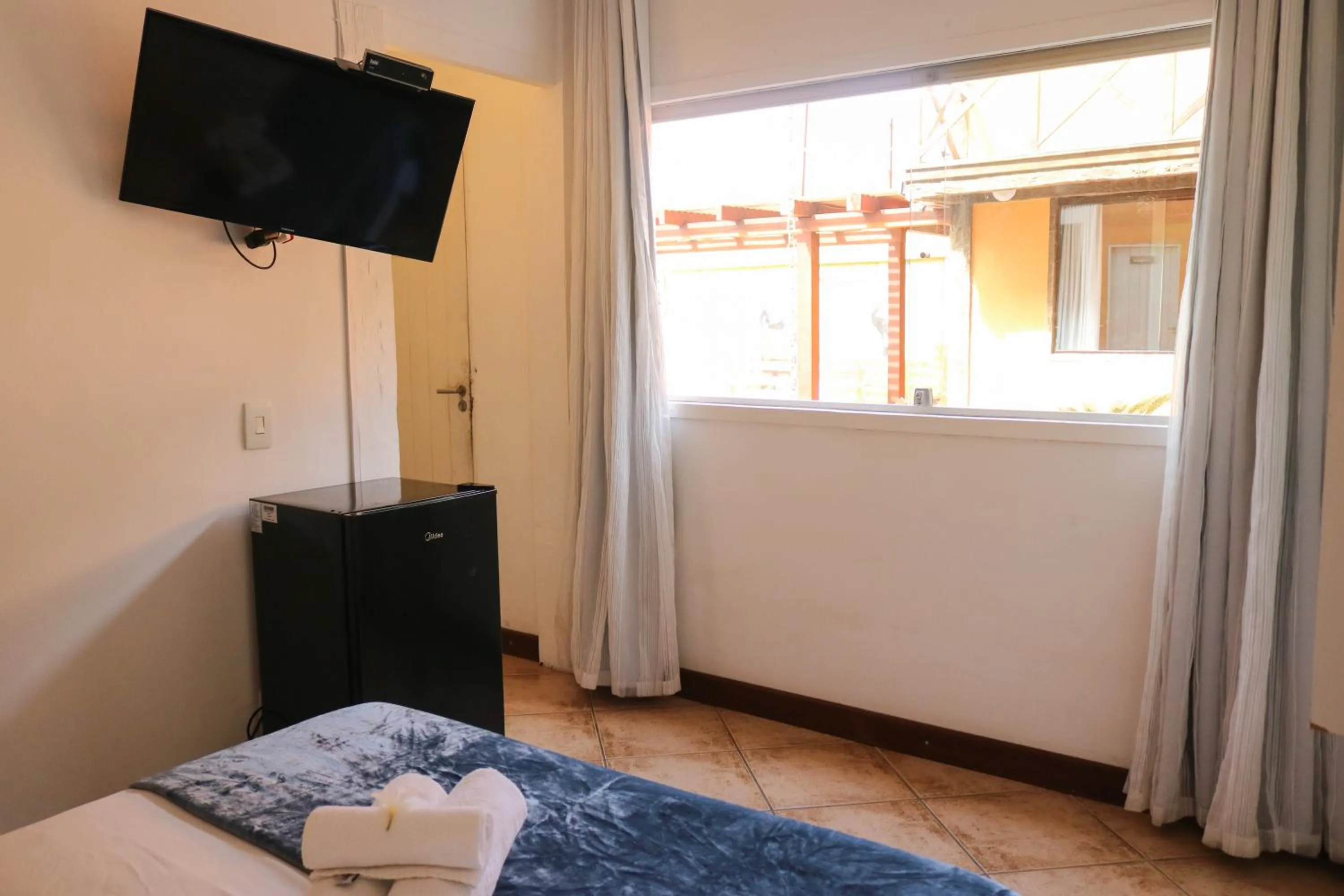 Bedroom, Bed in Bamboo Búzios Hostel