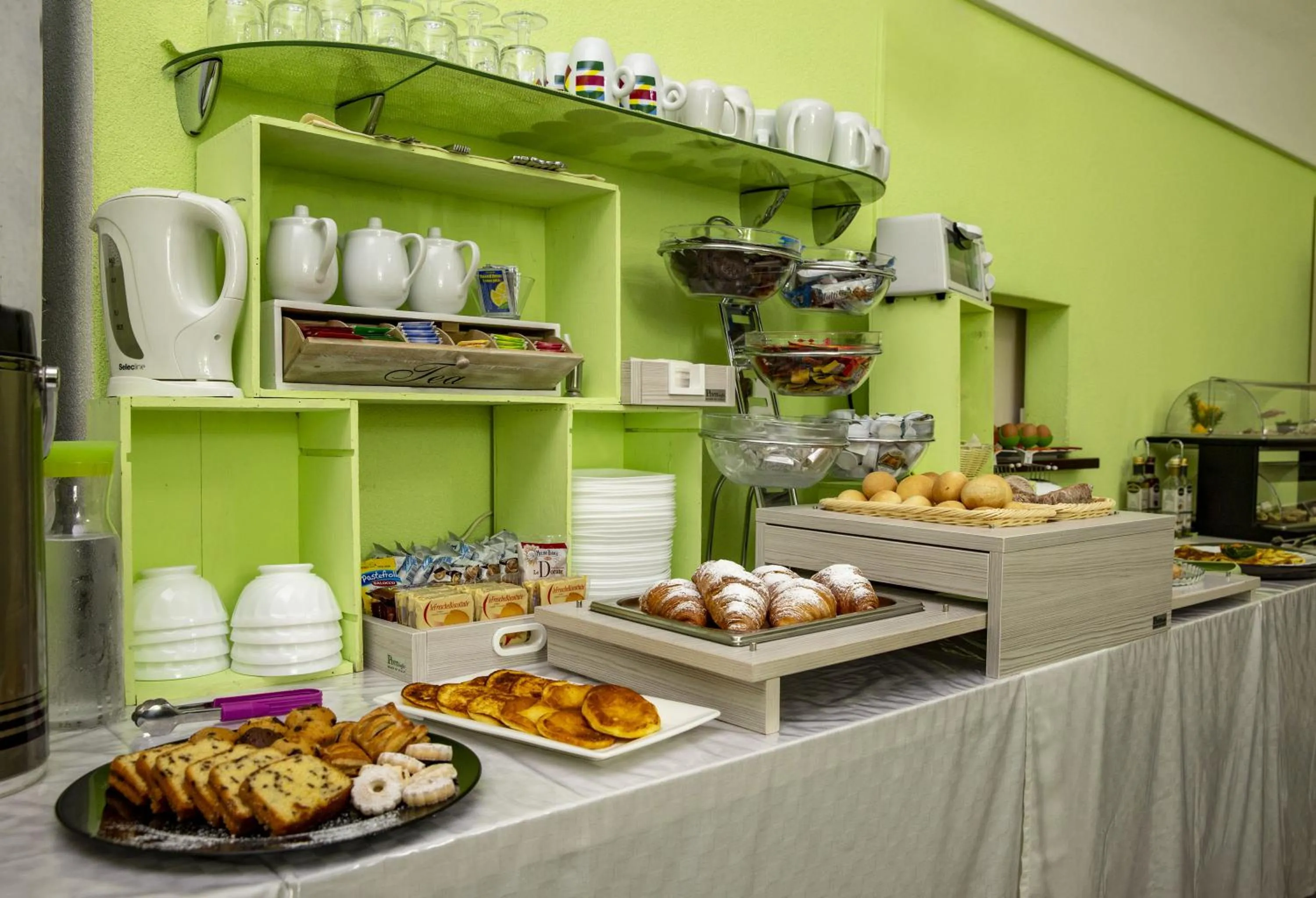 Food and drinks in Hotel Lauro