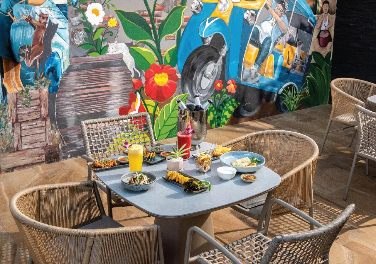 Day in Solitaire Bangkok Sukhumvit 11