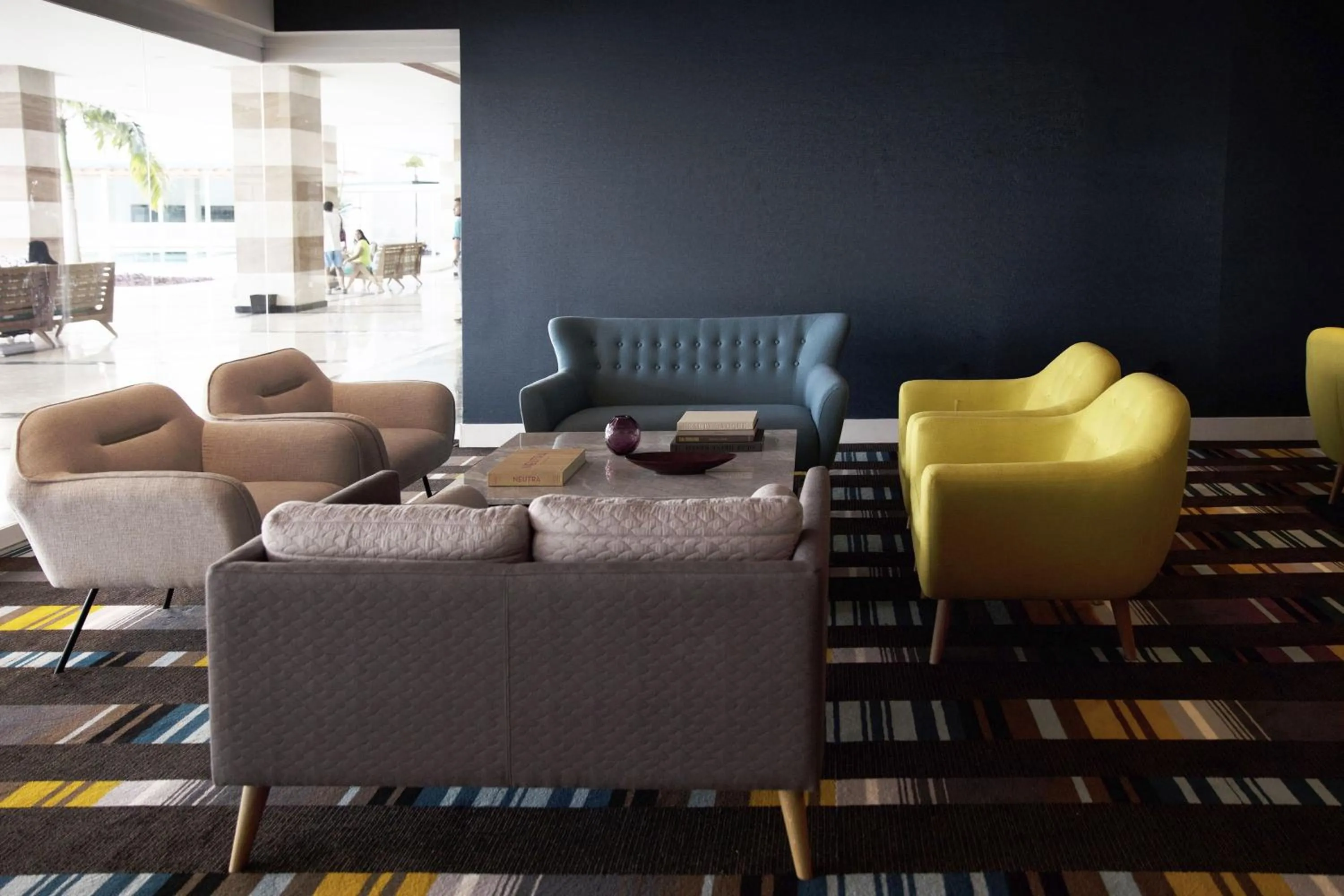 Lounge or bar in Marriott Maracay Golf Resort