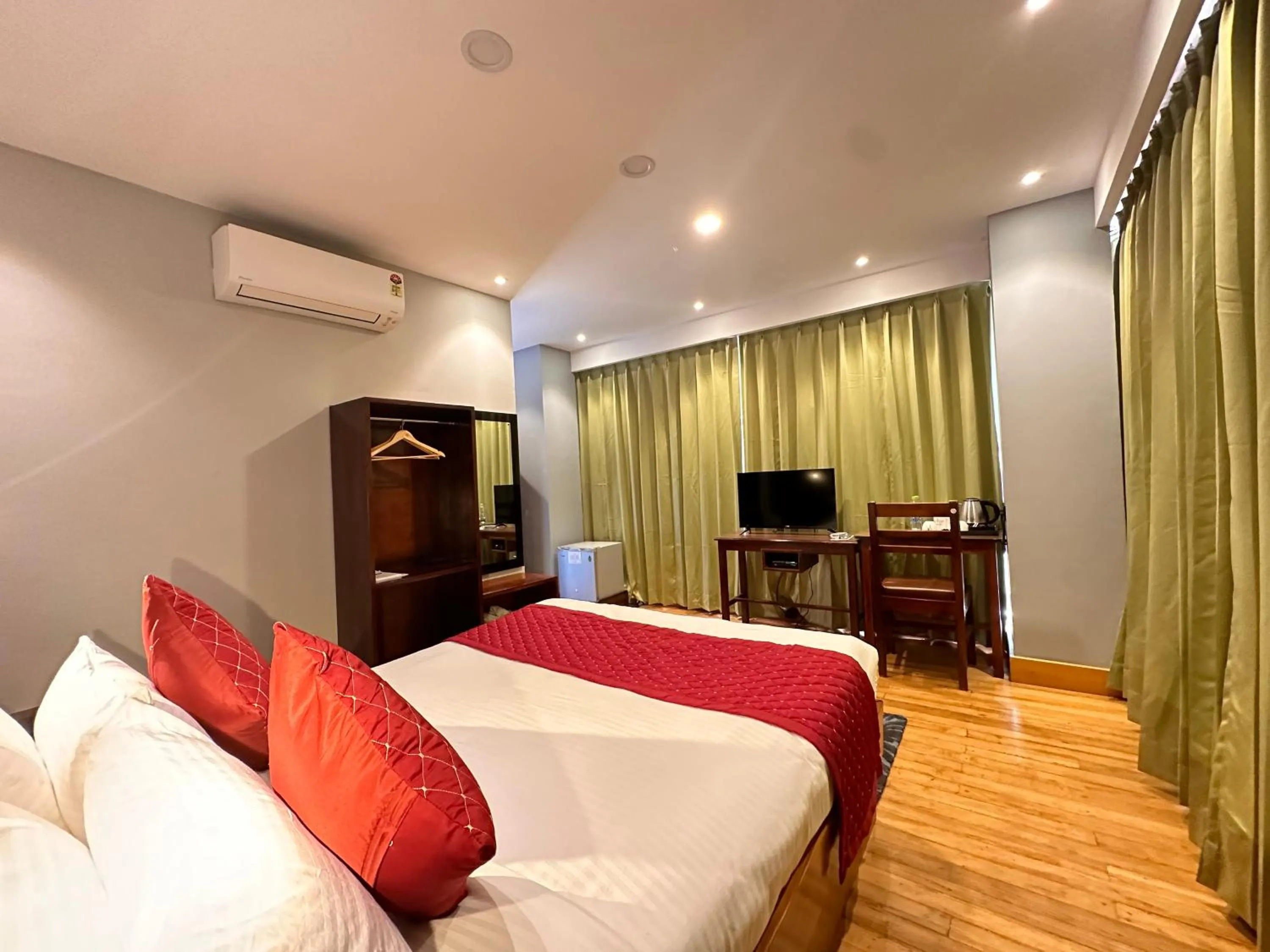 TV and multimedia in NUMINOUS HOTEL