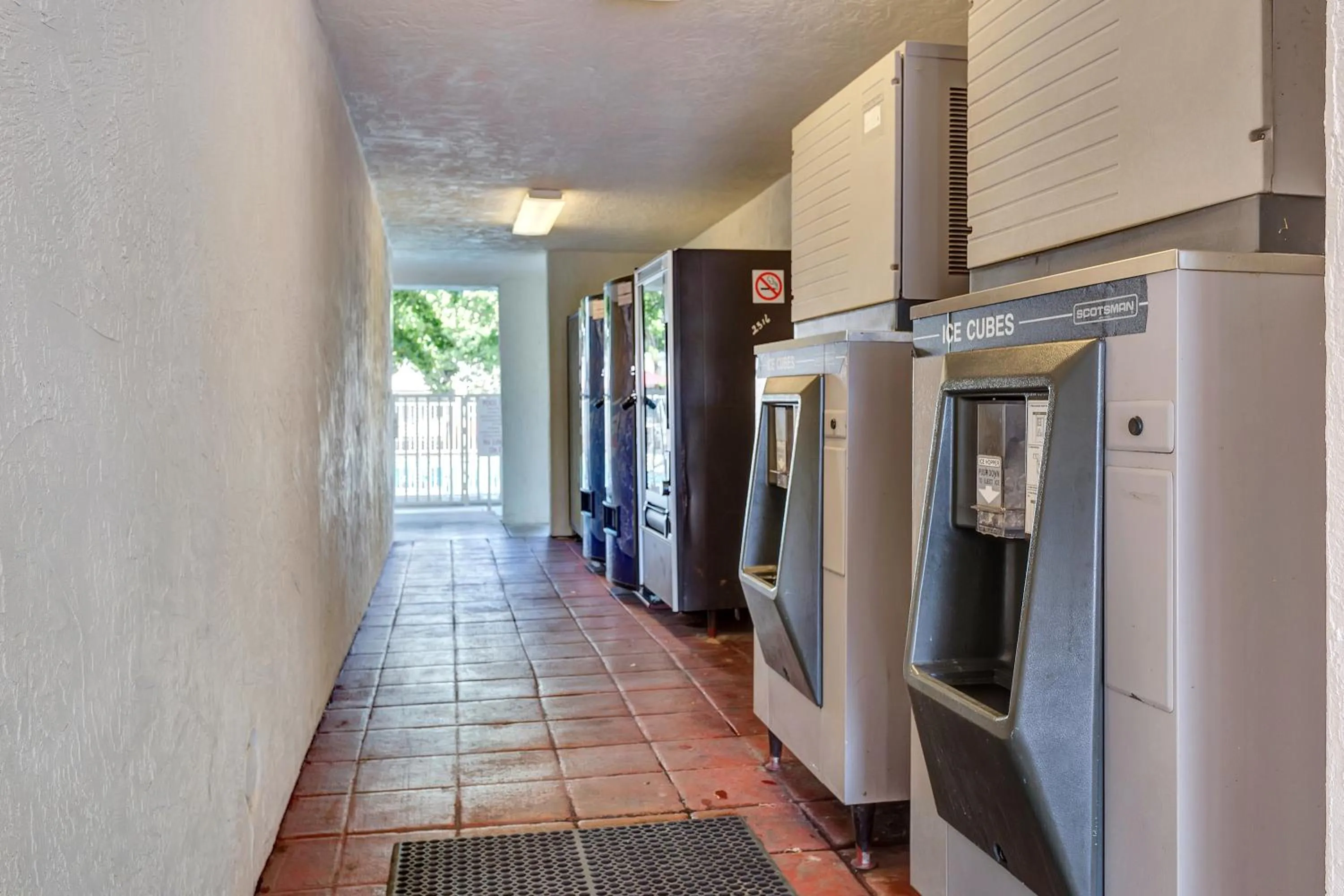 Other in Super 8 by Wyndham Santa Rosa North