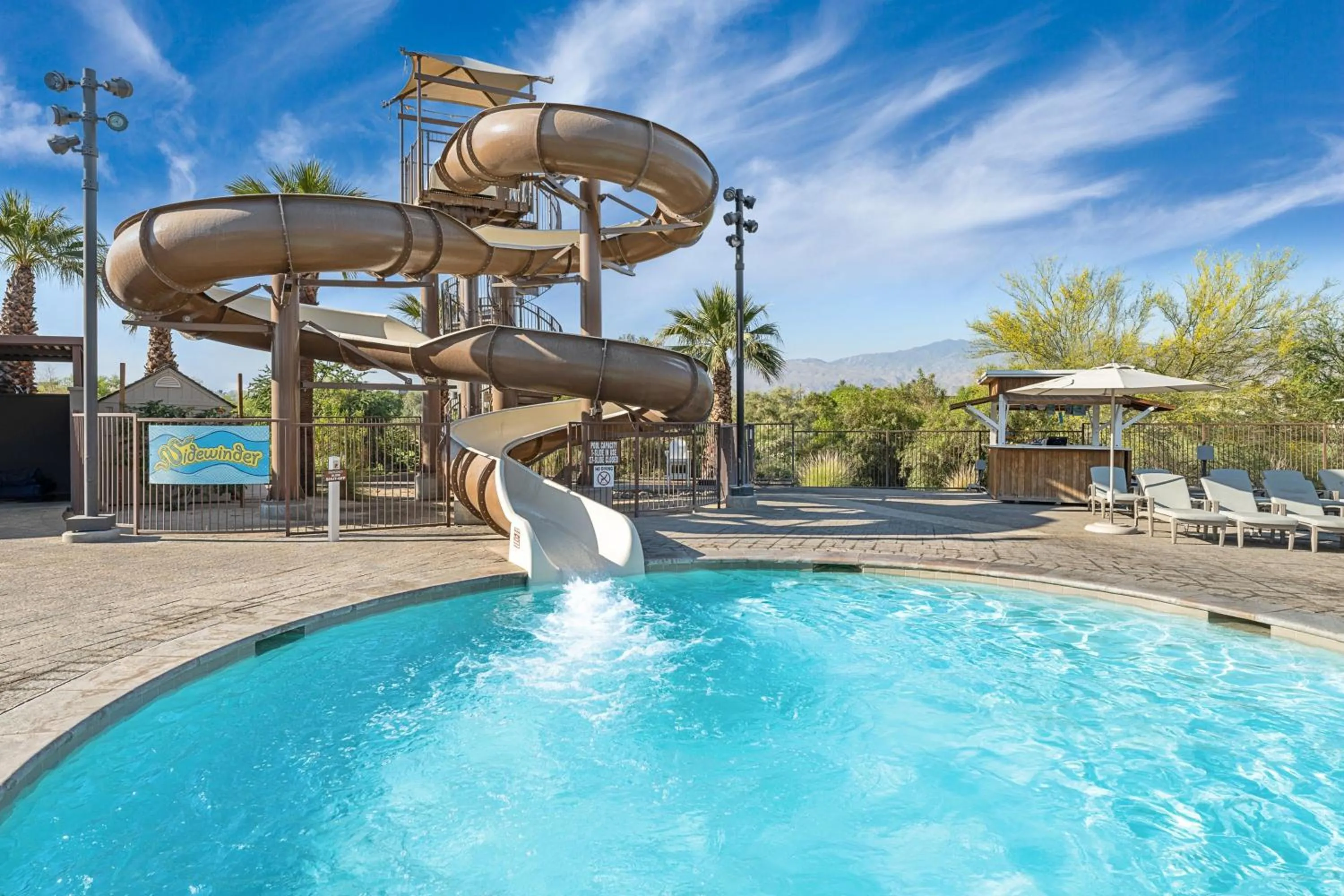 Swimming pool in The Westin Desert Willow Villas, Palm Desert