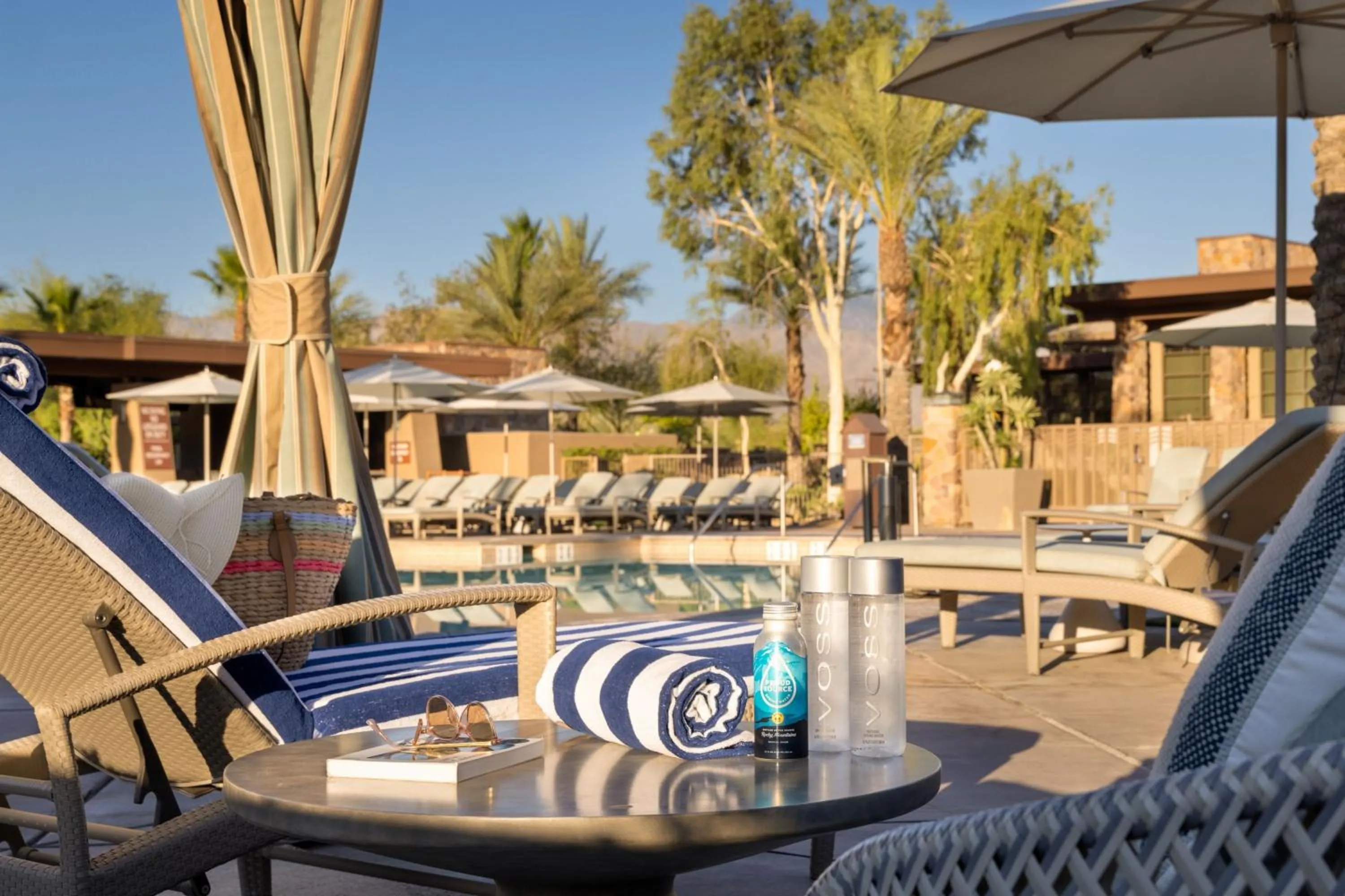 Swimming pool in The Westin Desert Willow Villas, Palm Desert