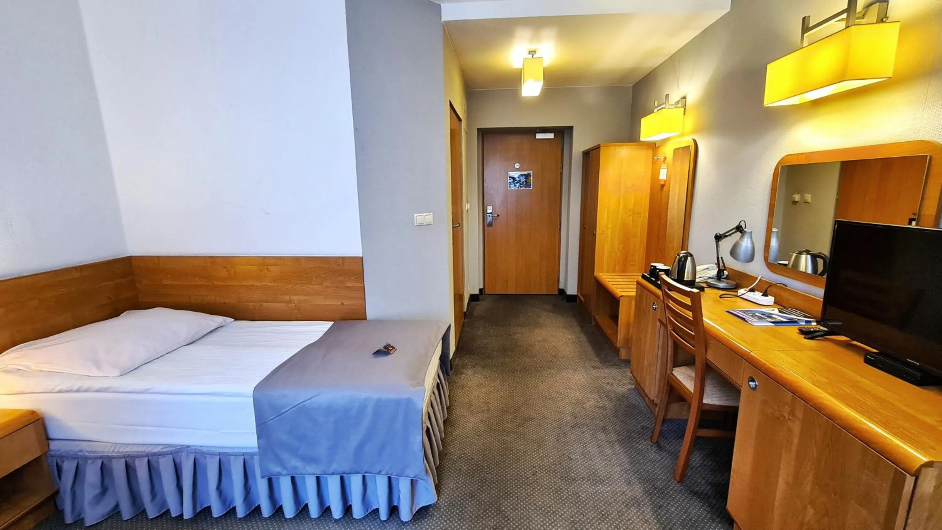 Bed in Hotel Malinowski Economy