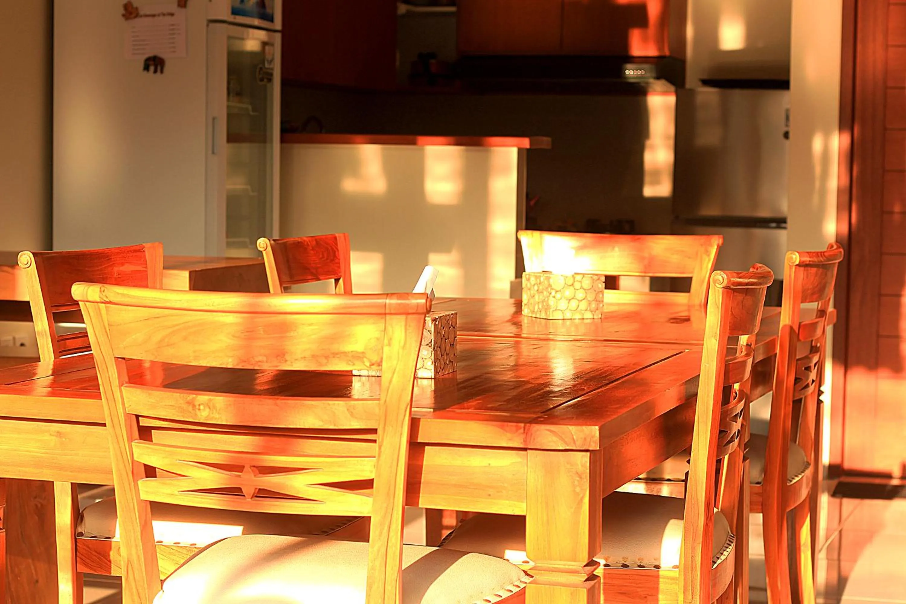 Communal kitchen in Sweet Corner Guest House