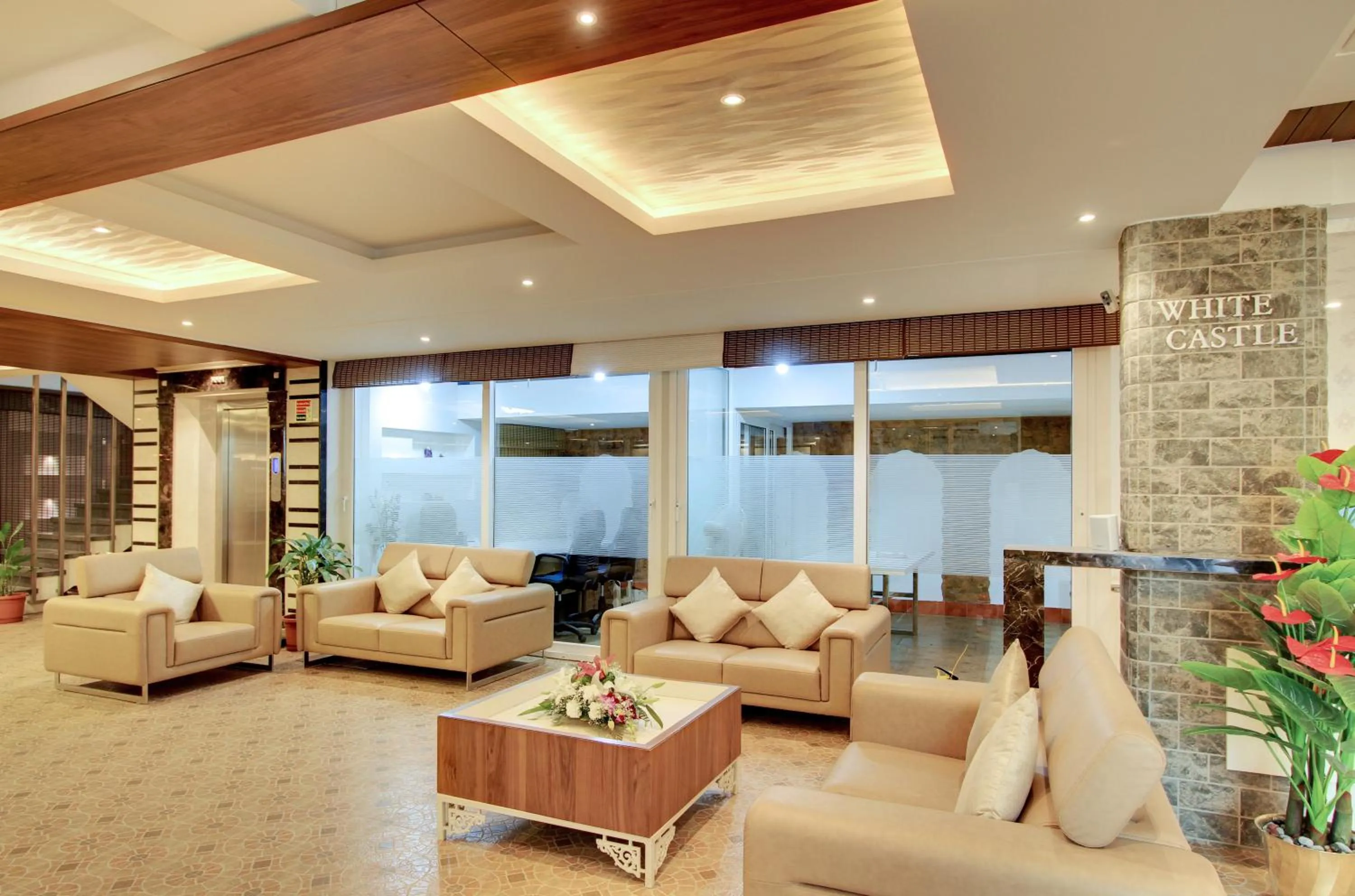 Lobby or reception in White Castle Boutique Apartment Hotel