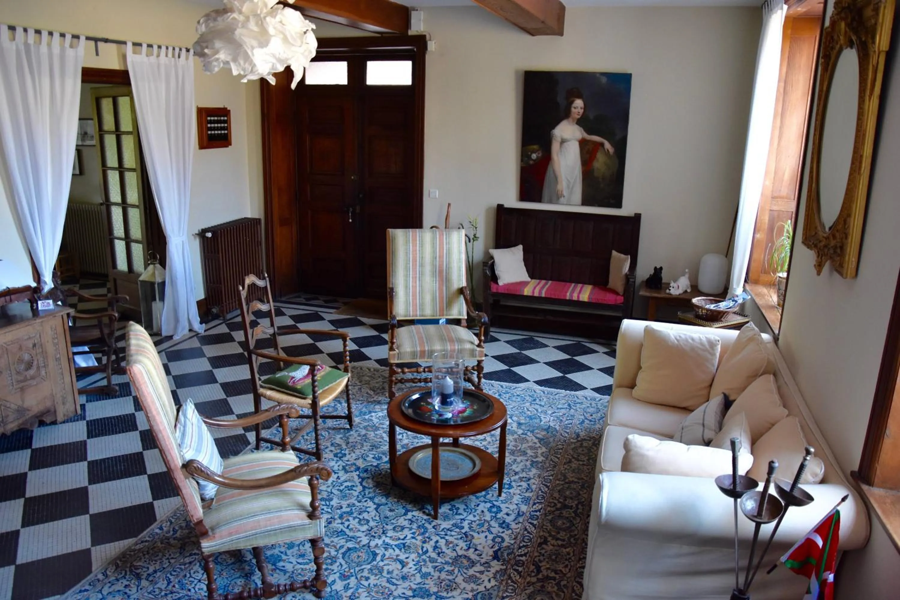 Lobby or reception in Erlande Baïta