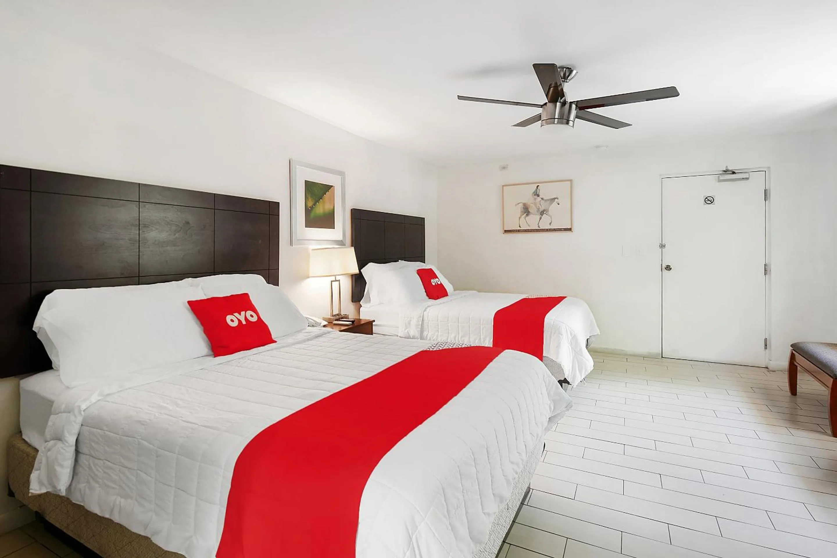 Bedroom, Bed in OYO Hotel Coral Gables - Miami Airport