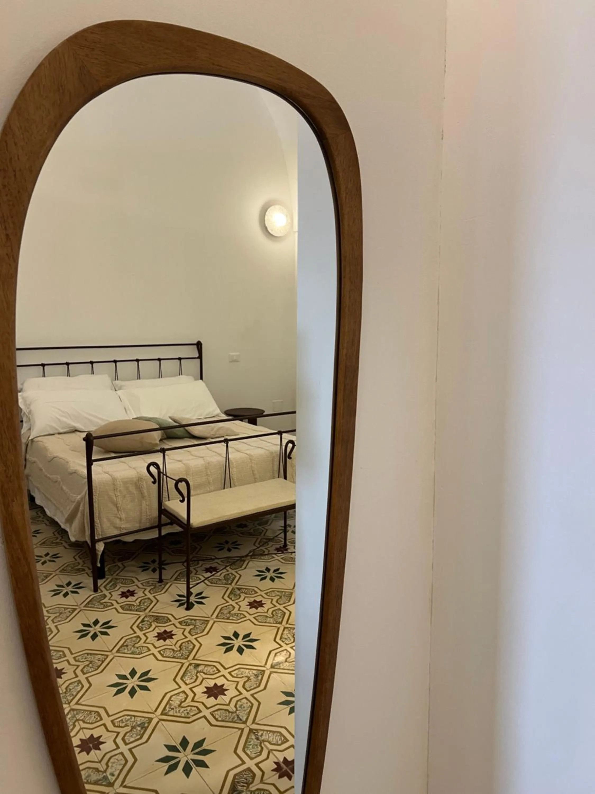 Photo of the whole room, Bed in Notos b&b