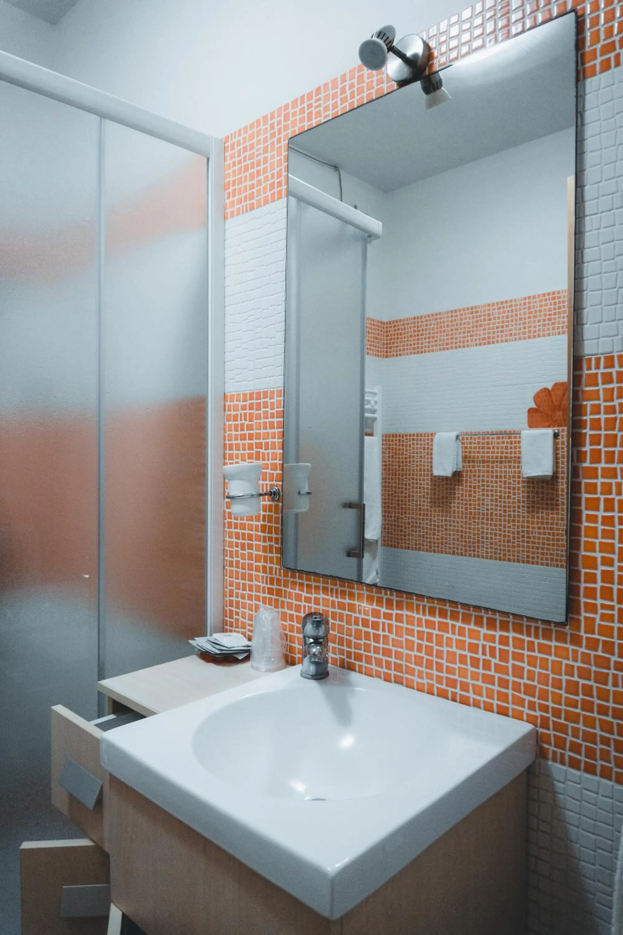 Bathroom in Notos b&b