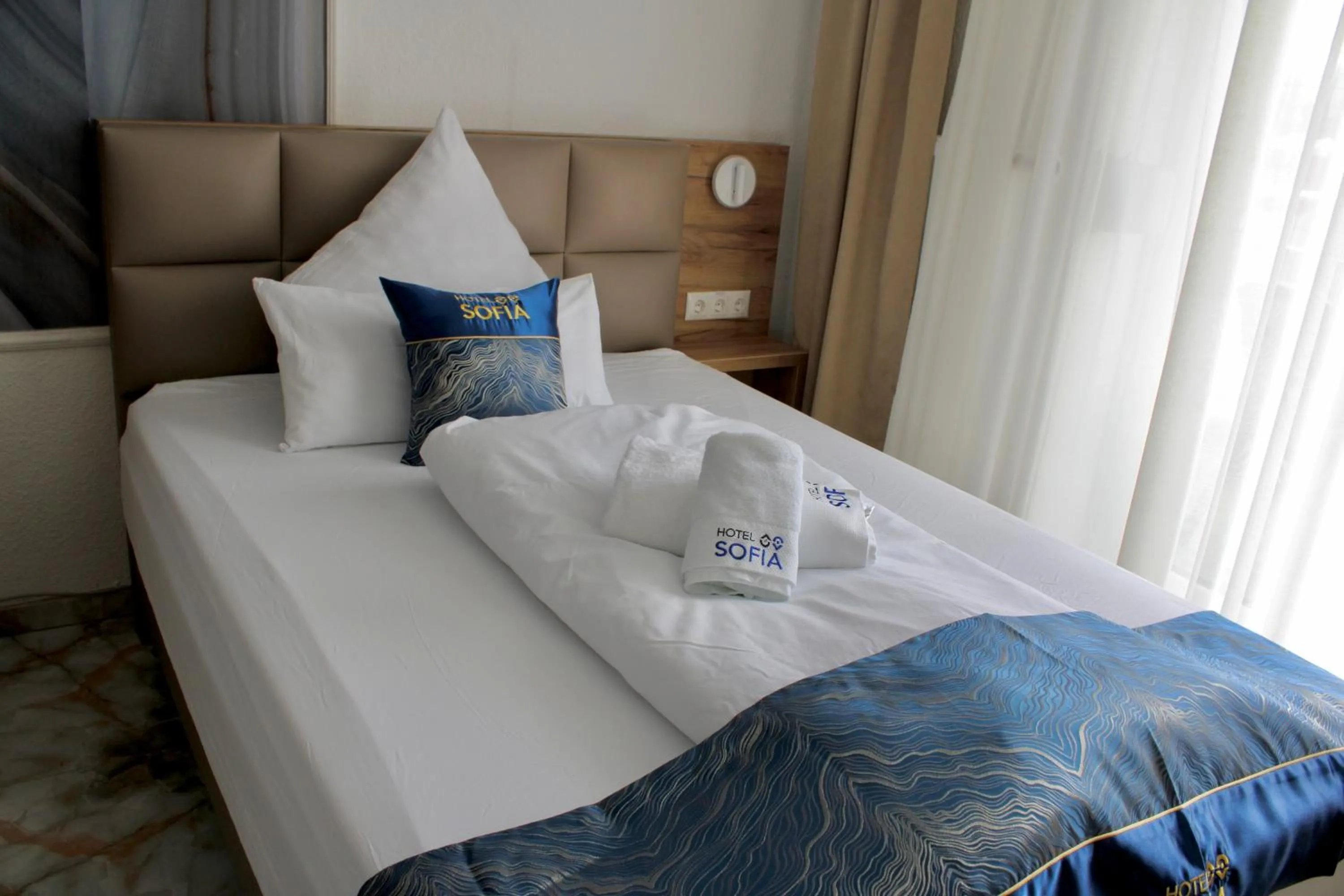 Bedroom, Bed in Hotel Sofia