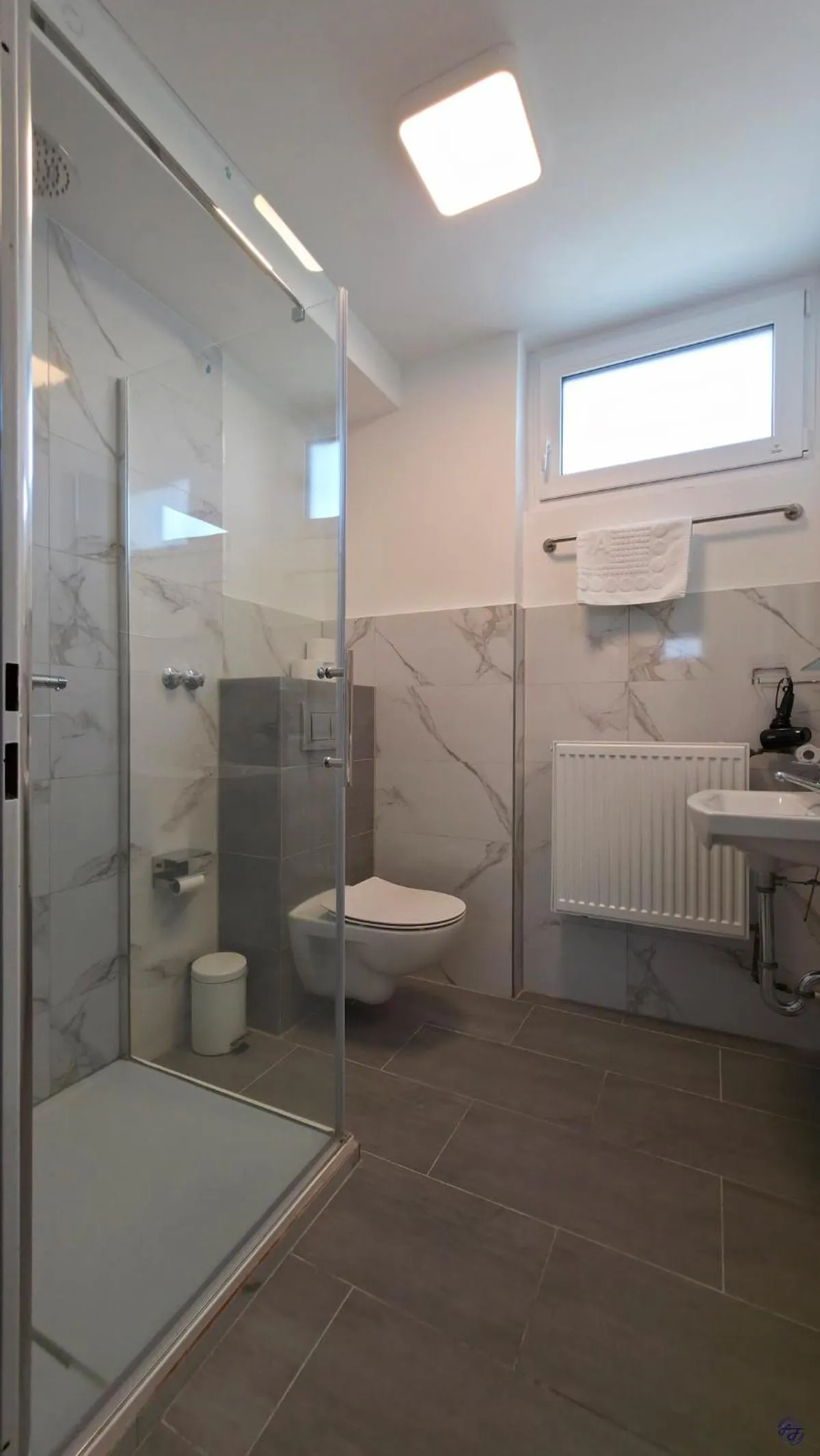 Toilet in Hotel Sofia