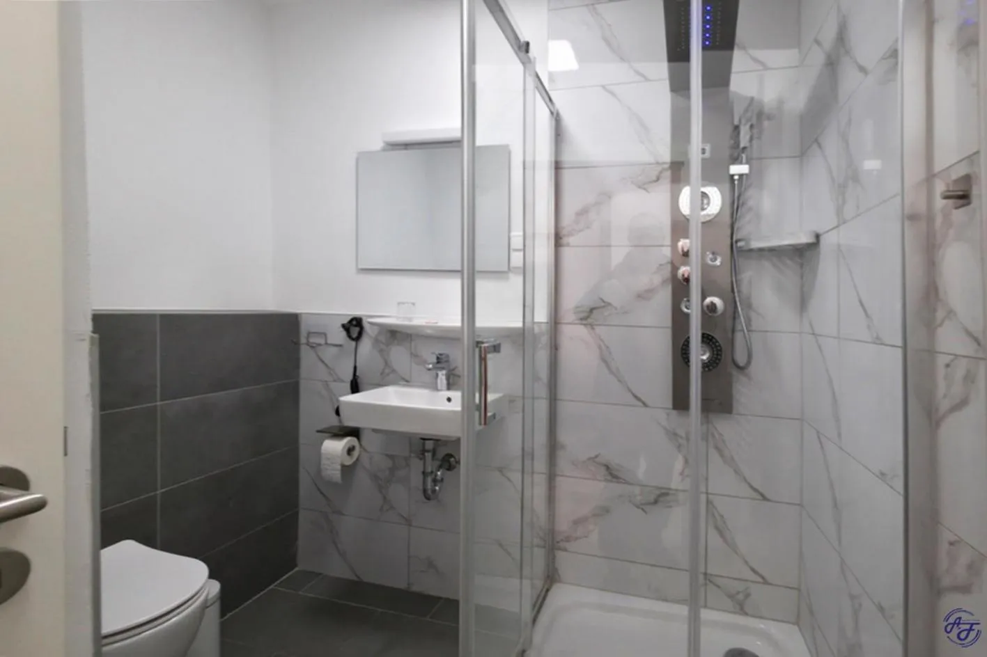 Bathroom in Hotel Sofia