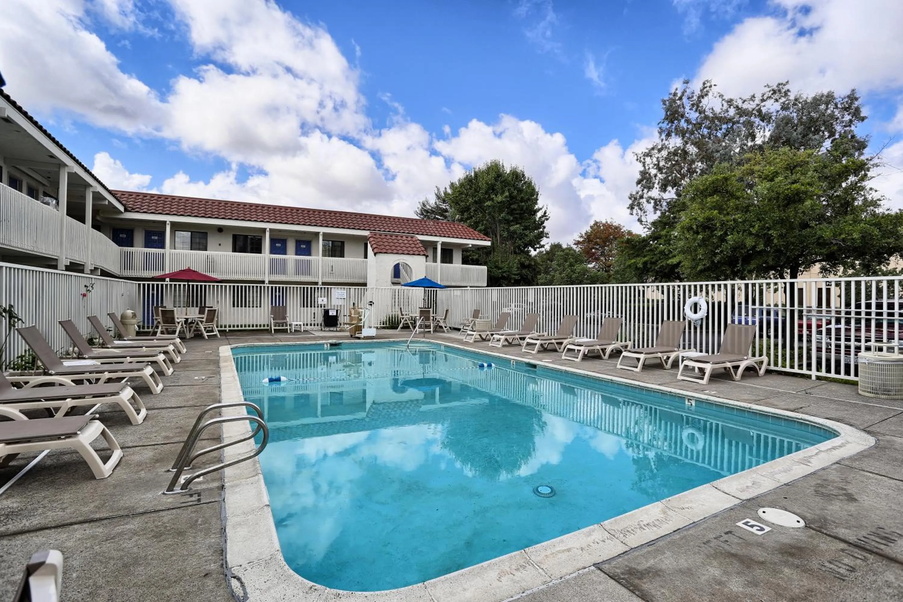 Swimming pool in Motel 6-Petaluma, CA