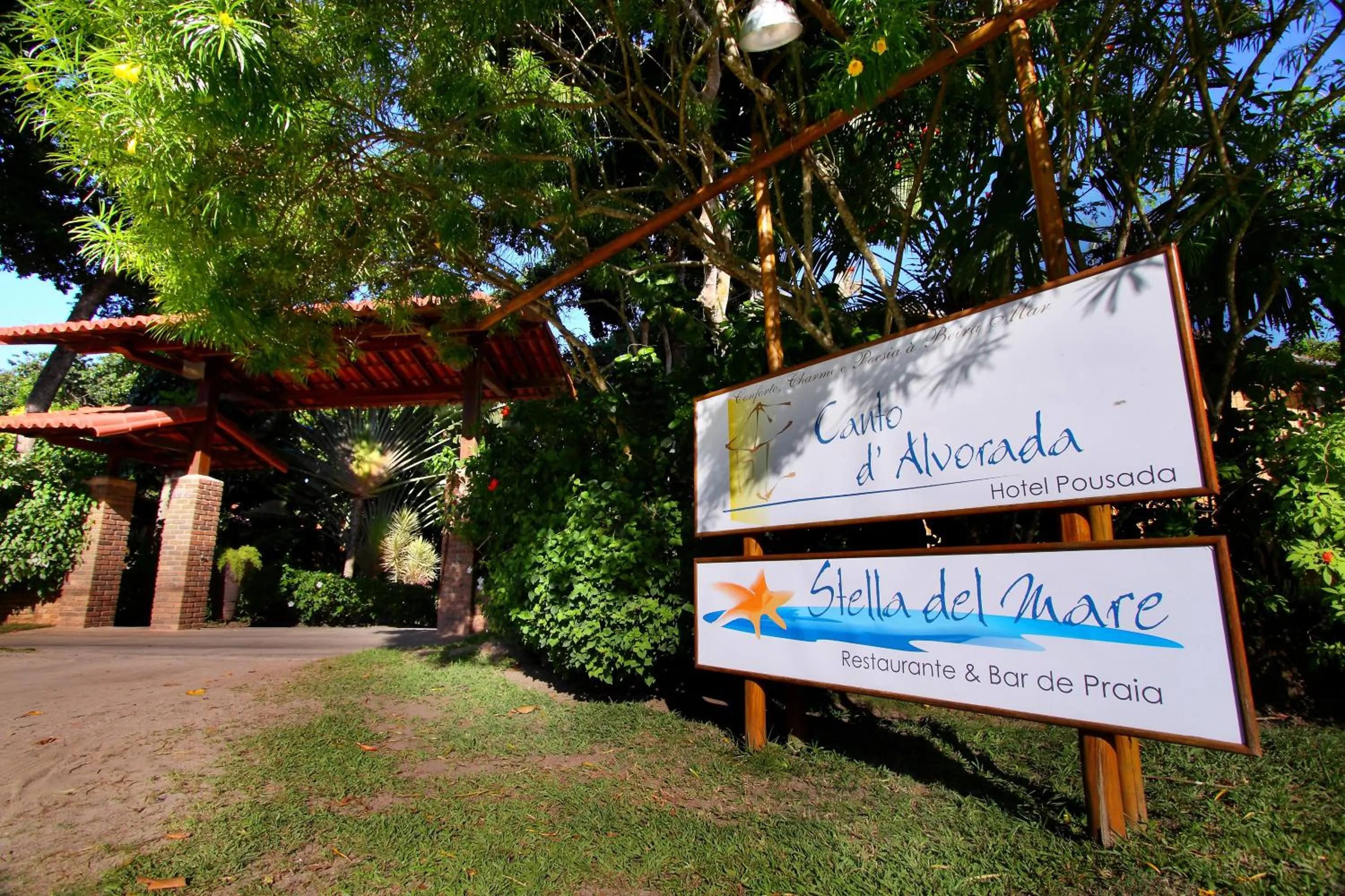 Facade/entrance in Canto d Alvorada Hotel Pousada