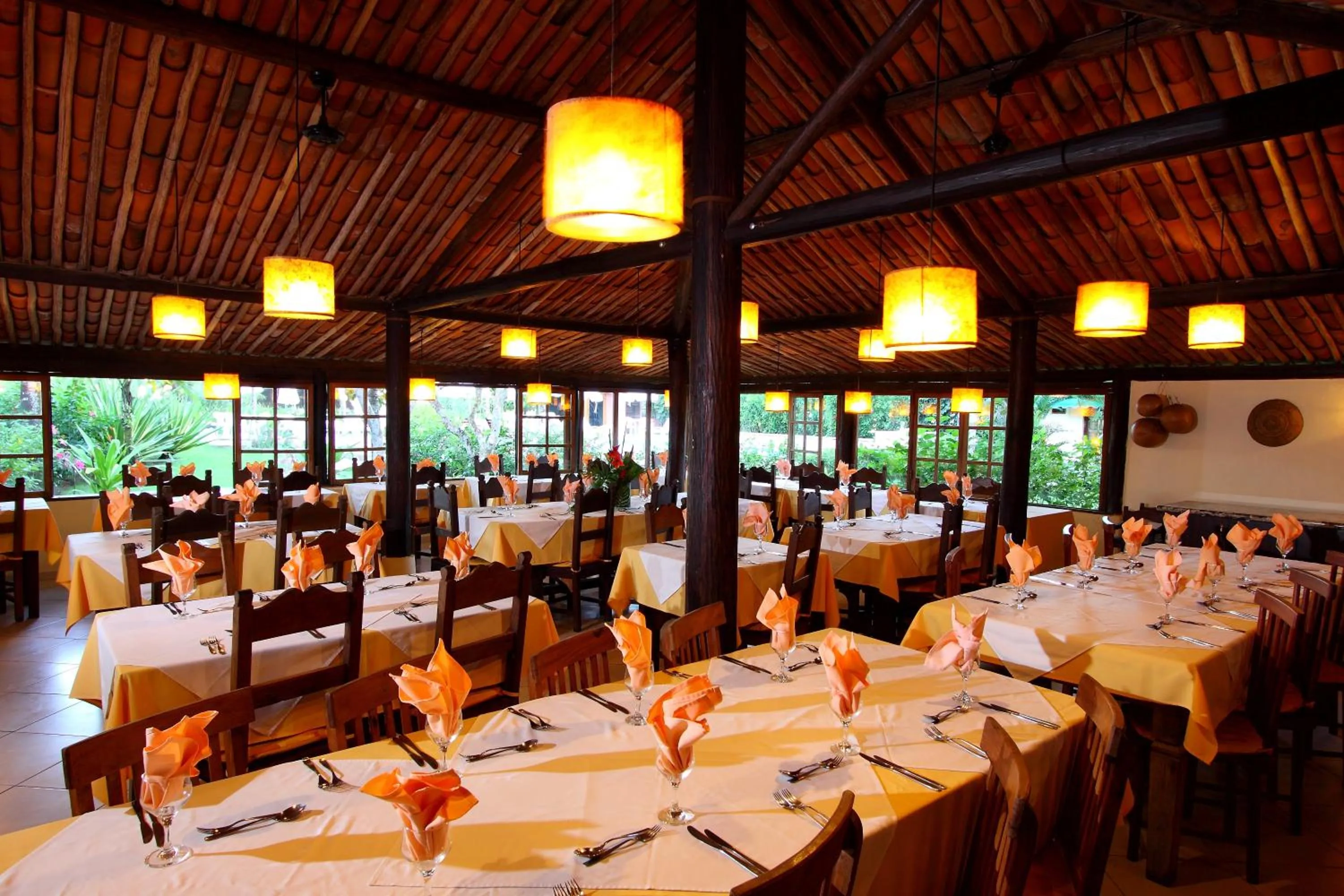 Restaurant/places to eat in Canto d Alvorada Hotel Pousada