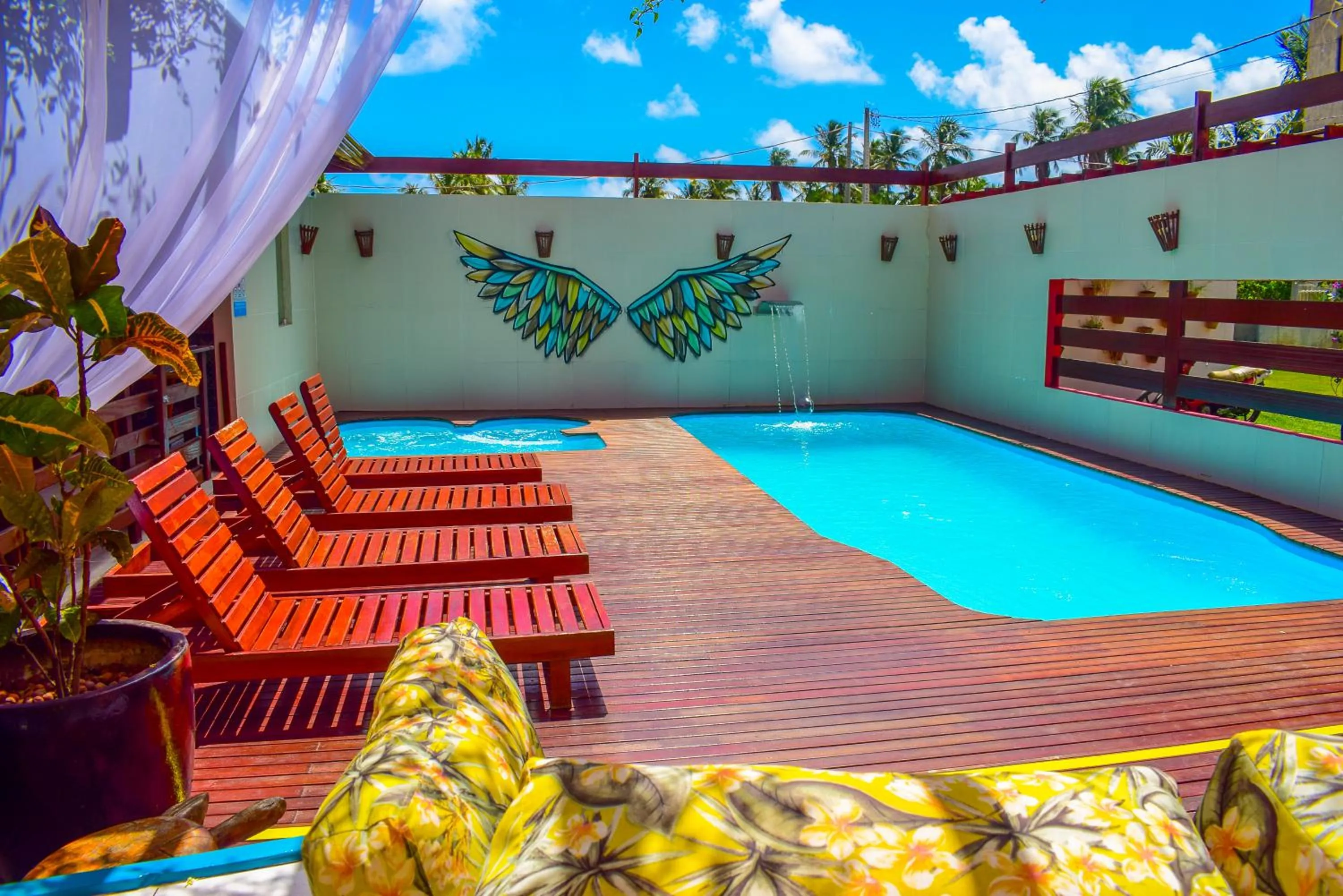 Swimming pool in Pousada Villa Marceneiro Beach
