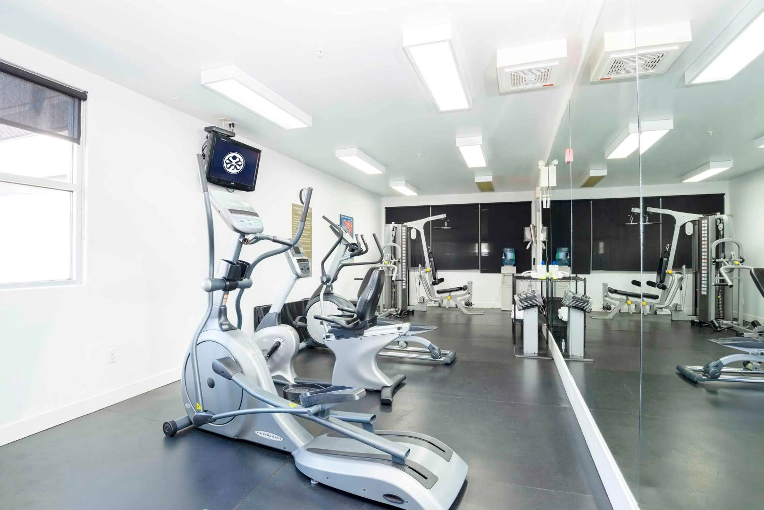 Fitness centre/facilities in Sandman Signature Prince George Hotel