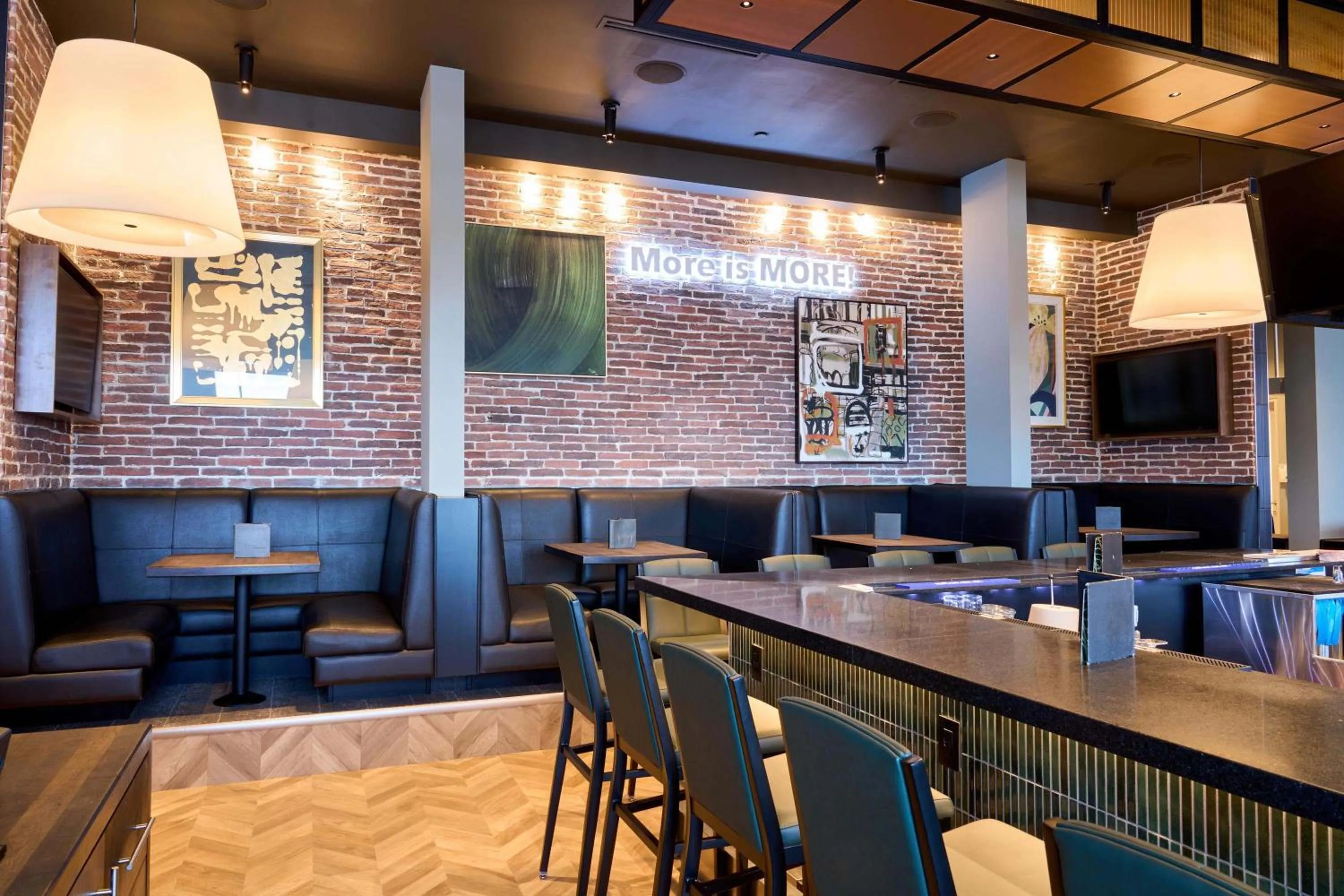 Restaurant/places to eat in Sandman Signature Prince George Hotel