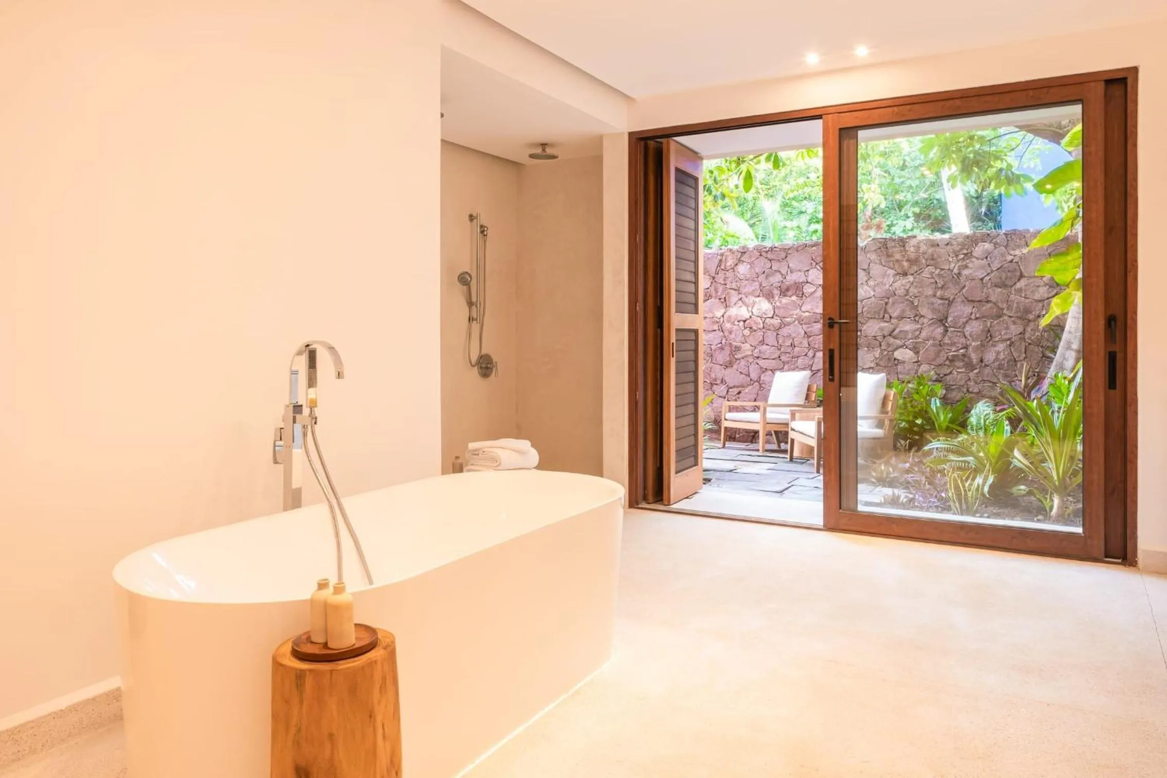 Shower in El Careyes Club & Residences