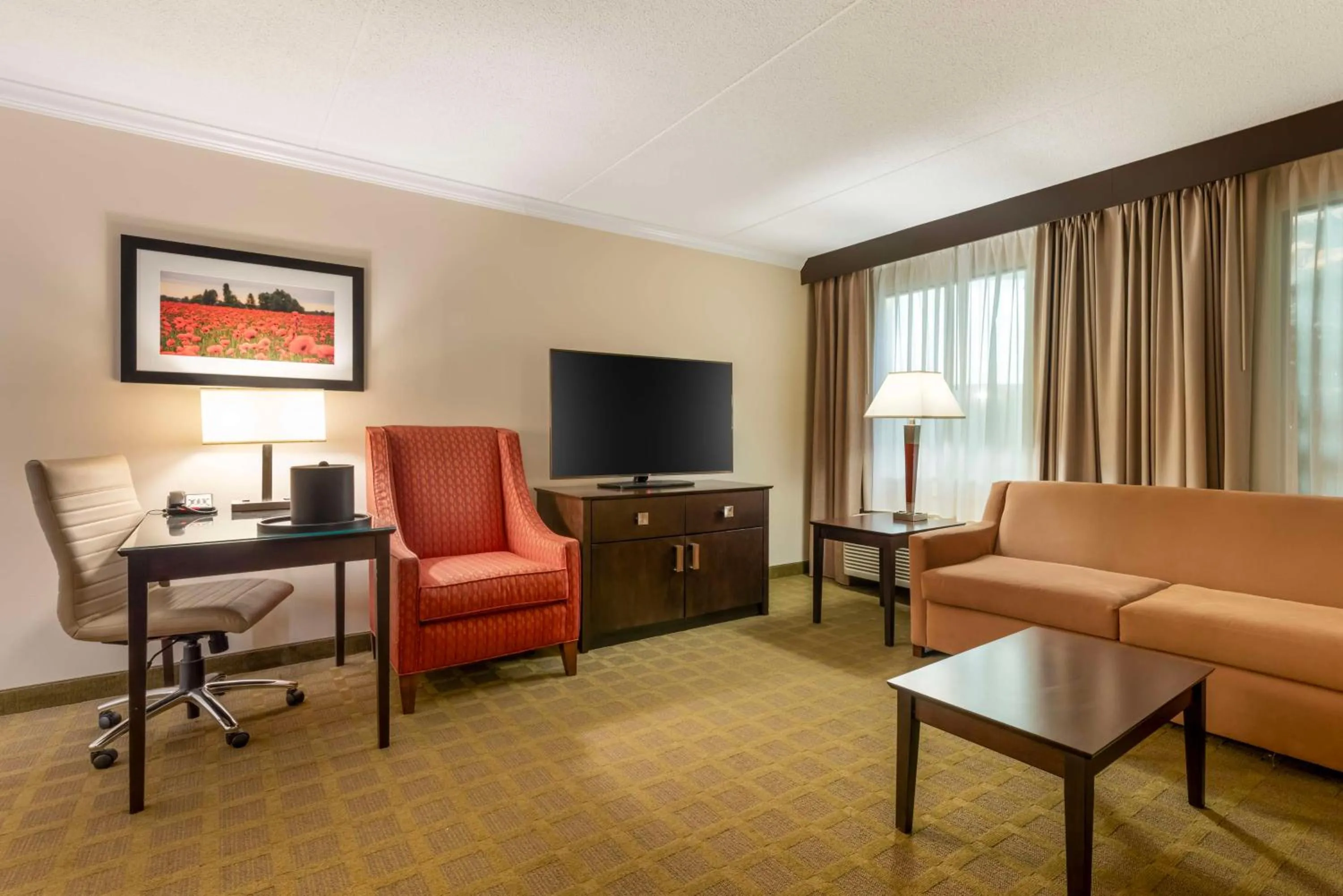 Bedroom in Best Western Plus White Bear Country Inn