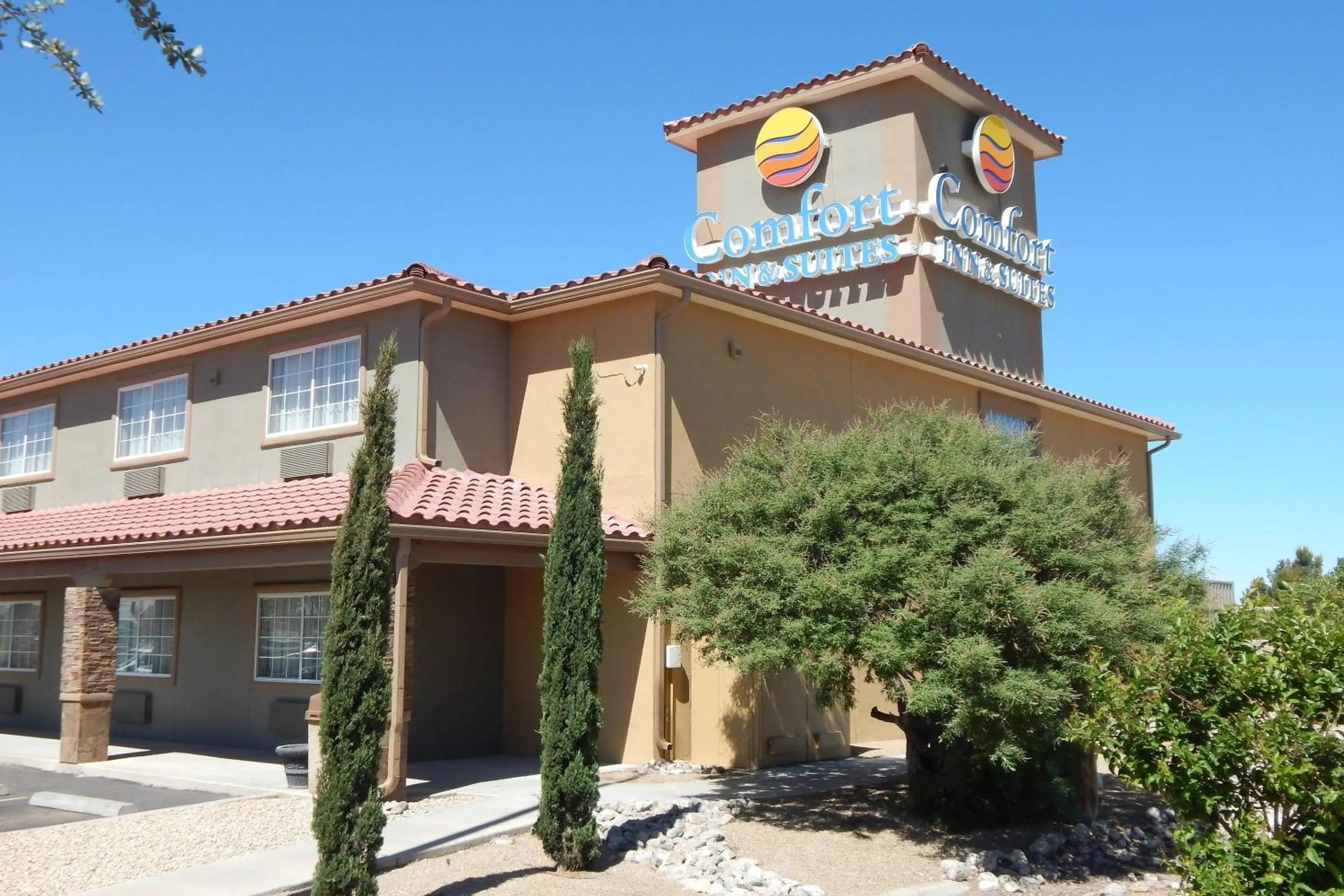 Property building in Comfort Inn & Suites Las Cruces Mesilla
