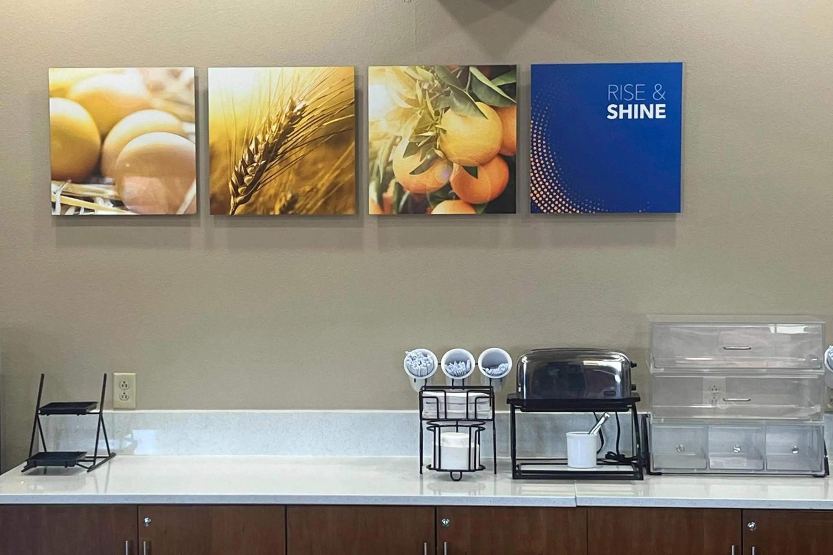 Breakfast in Comfort Inn & Suites Las Cruces Mesilla