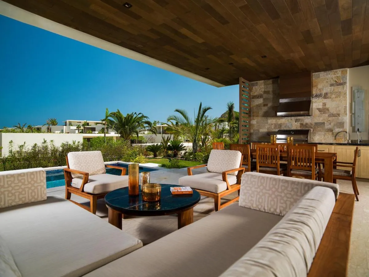 Chileno Bay Resort & Residences, Auberge Collection