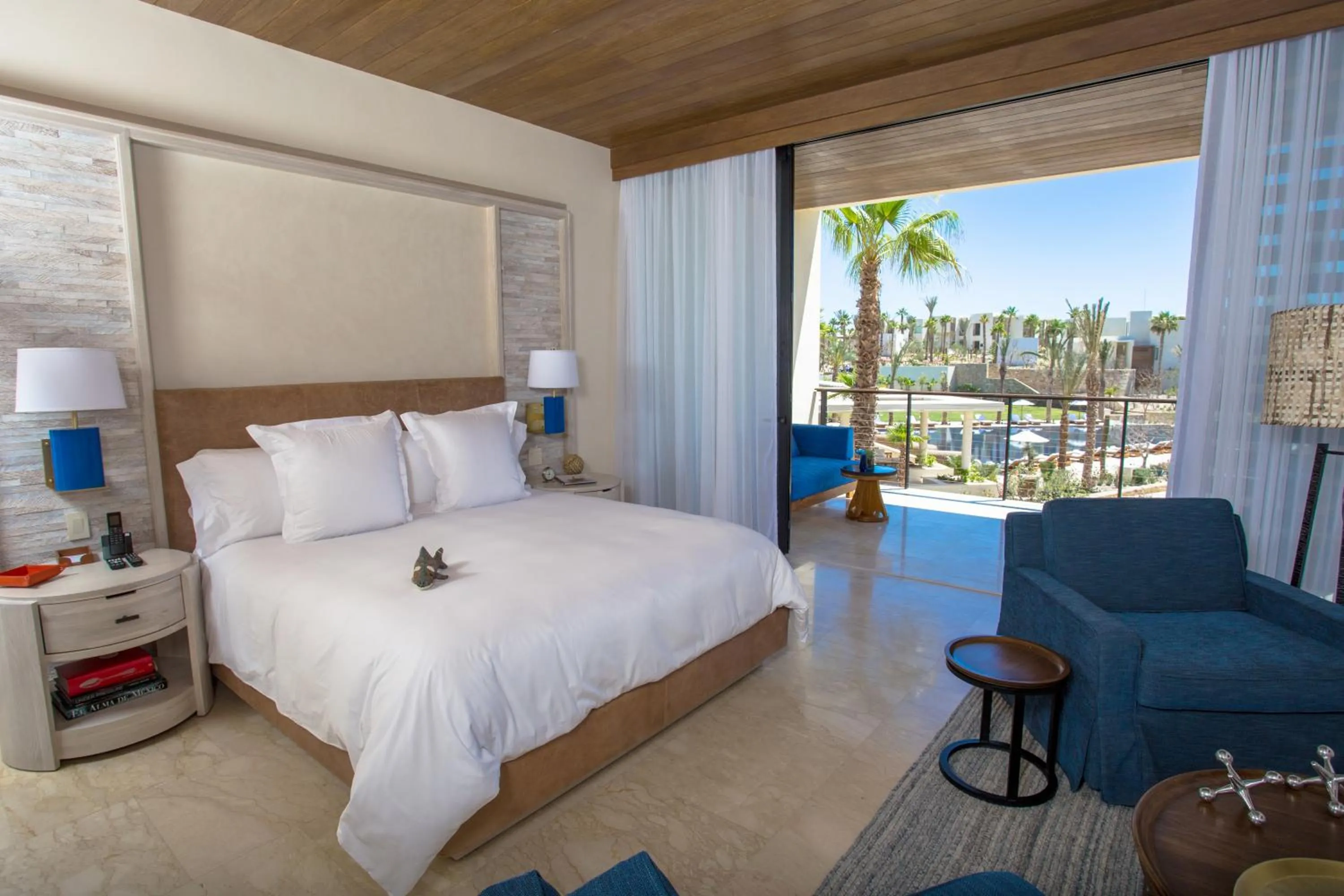 Photo of the whole room, Bed in Chileno Bay Resort & Residences, Auberge Collection