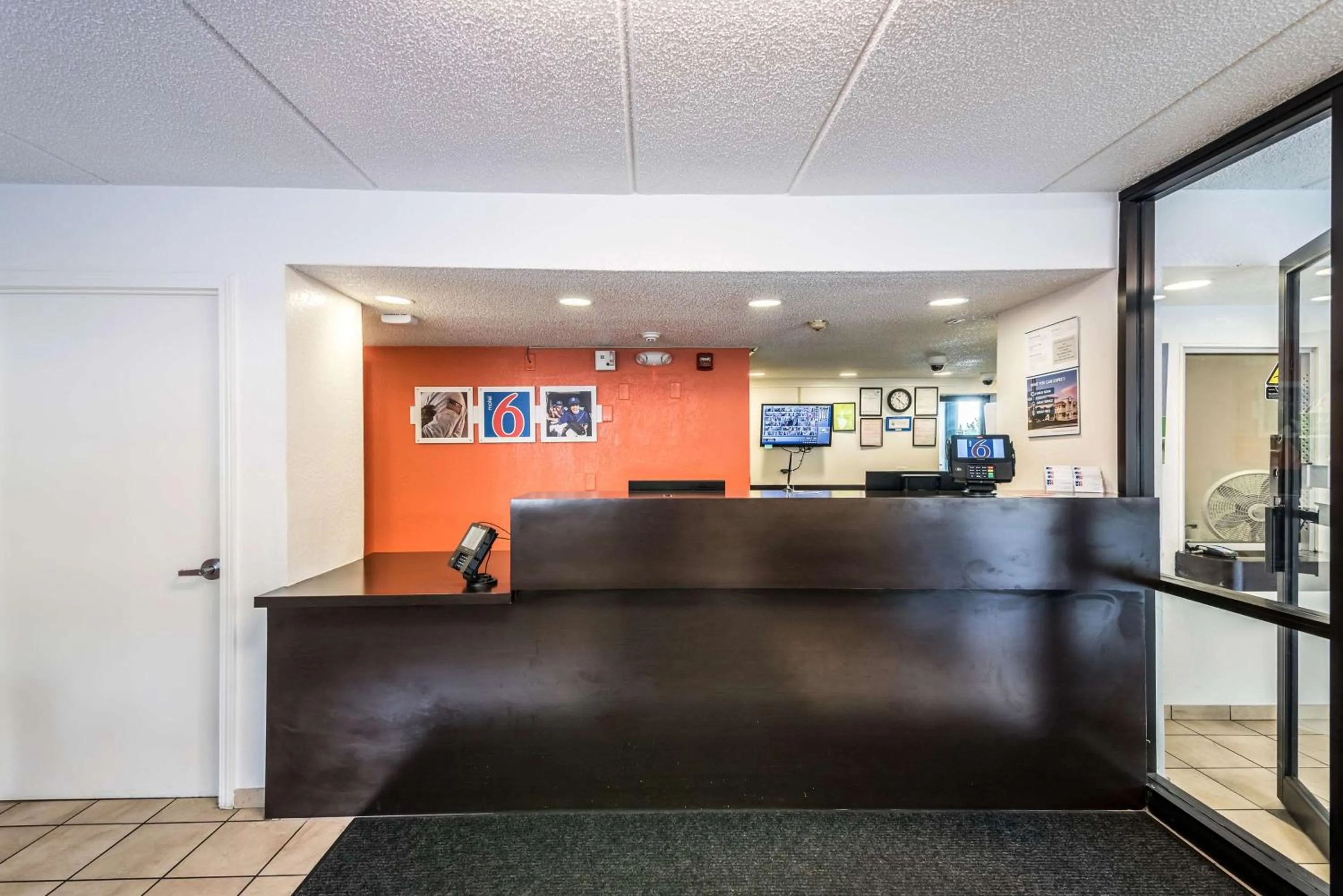 Lobby or reception in Motel 6-Birmingham, AL