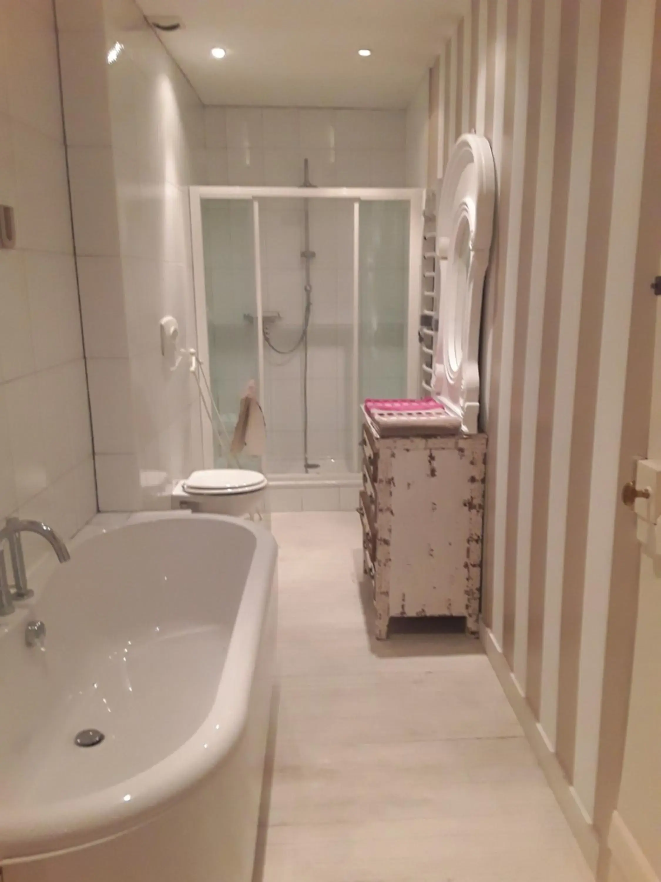 Deluxe Double Room (2 Adults + 1 Child) in La Capitainerie Deluxe Double Room (2 Adults + 1 Child) in La Capitainerie