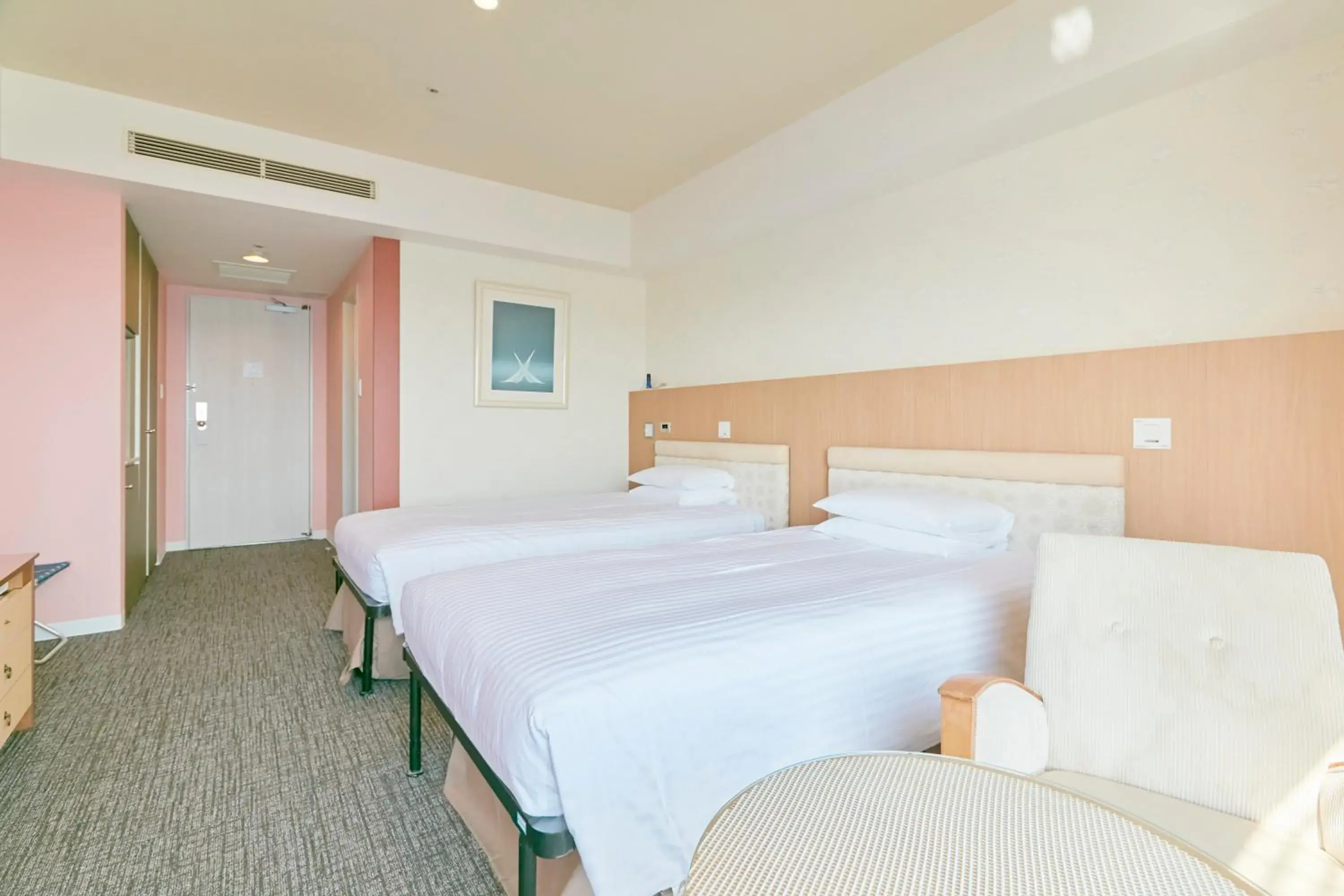 Twin Room with Sea View in Hotel Seagull Tenpozan Osaka Twin Room with Sea View in Hotel Seagull Tenpozan Osaka