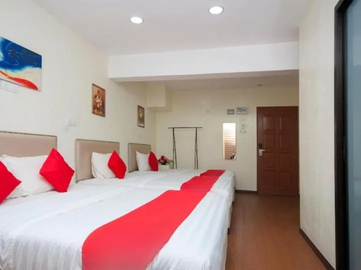 Bed in Bintang Square Hotel