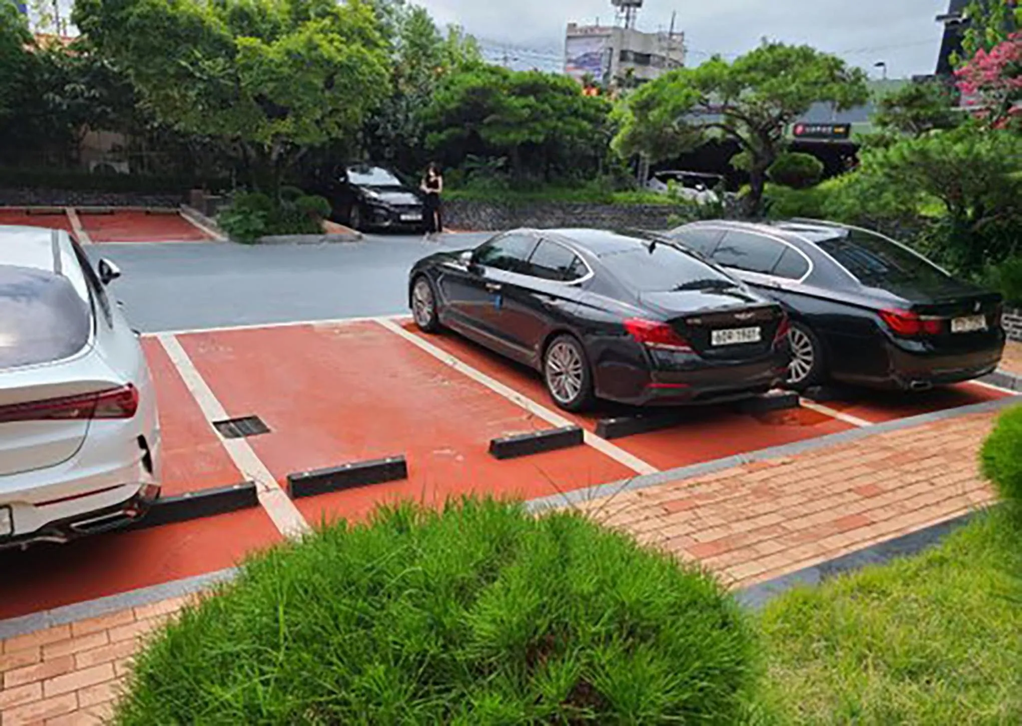 Property building in Renaissance Hotel Pohang